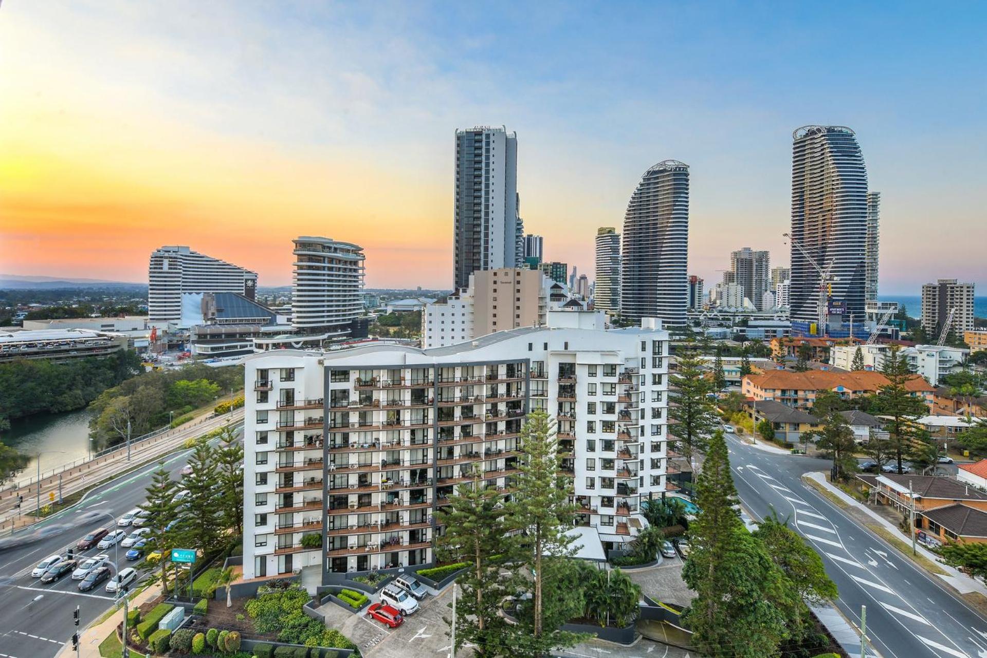 Hotel Modern 3 Bedroom Apartment With Private Spa And Ocean Views