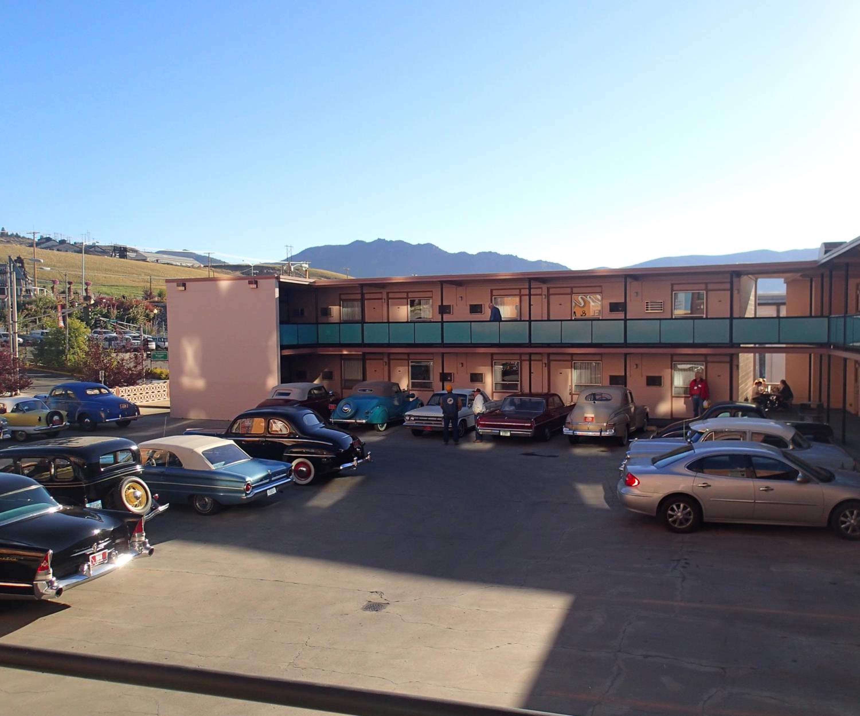 Finlen Hotel and Motor Inn view 2