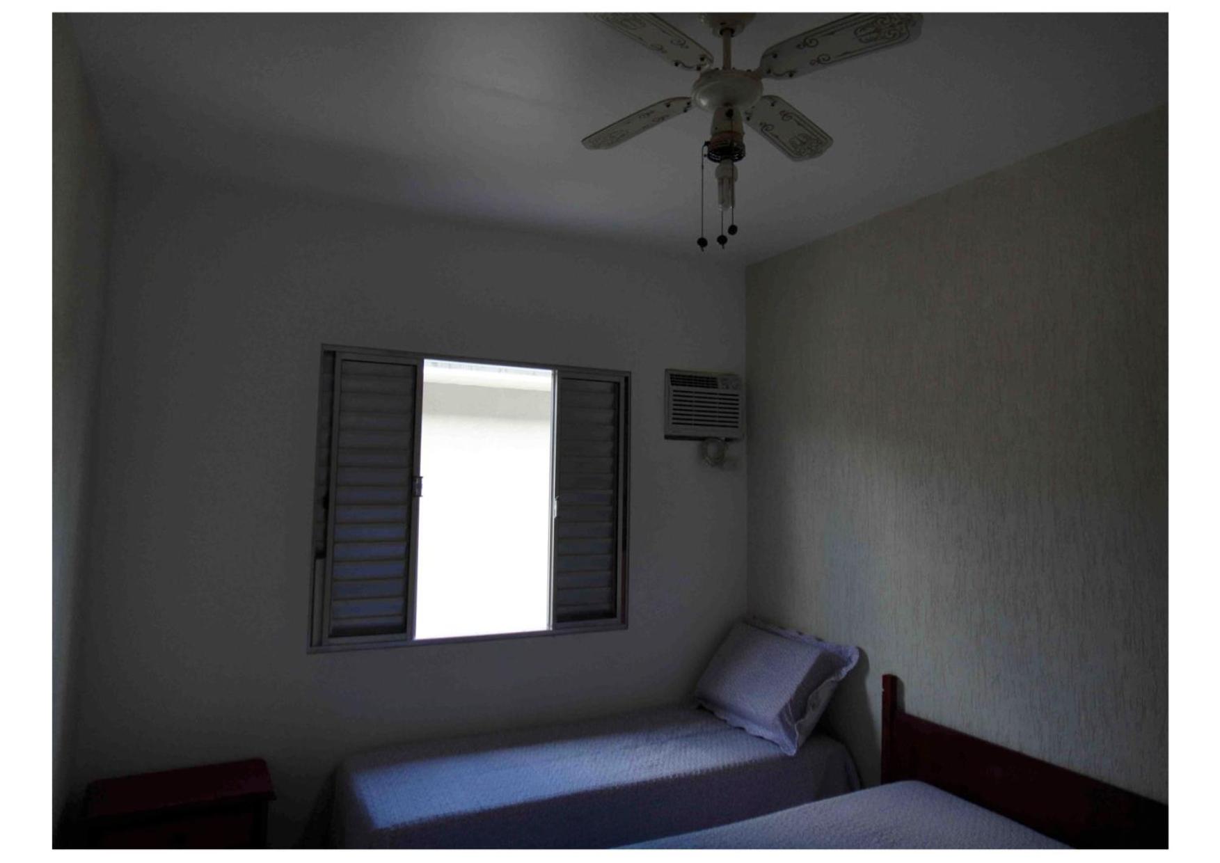 Guarujá, apartamento a 100 metros da praia da enseada.