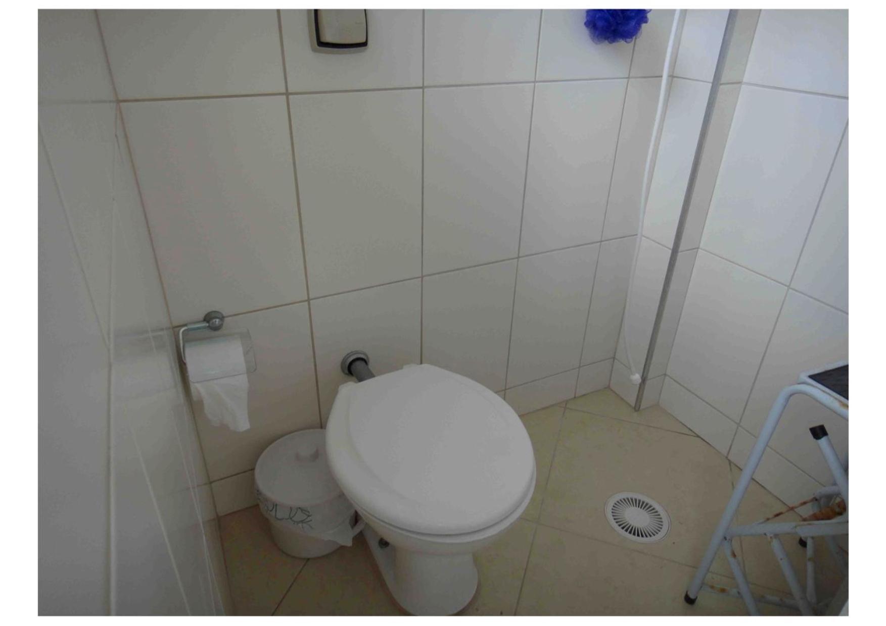 Guarujá, apartamento a 100 metros da praia da enseada.