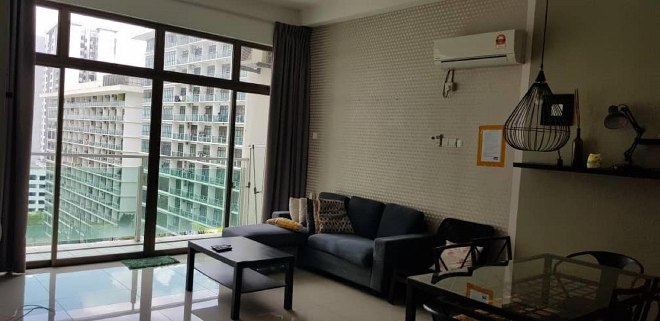 12-JY SWEET HOMESTAY Mount Austin PALAZIO 3Bedroom for 6pax