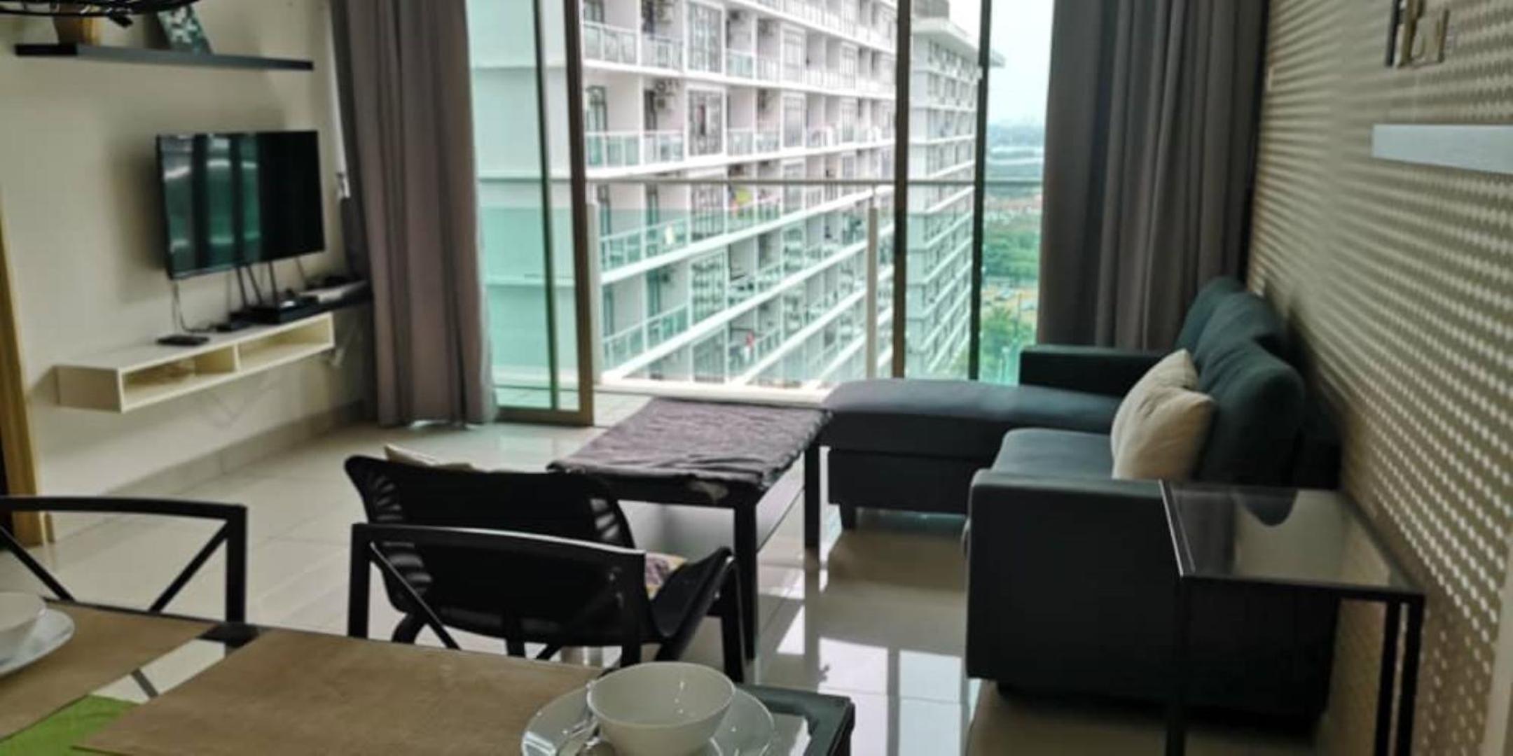 12-JY SWEET HOMESTAY Mount Austin PALAZIO 3Bedroom for 6pax