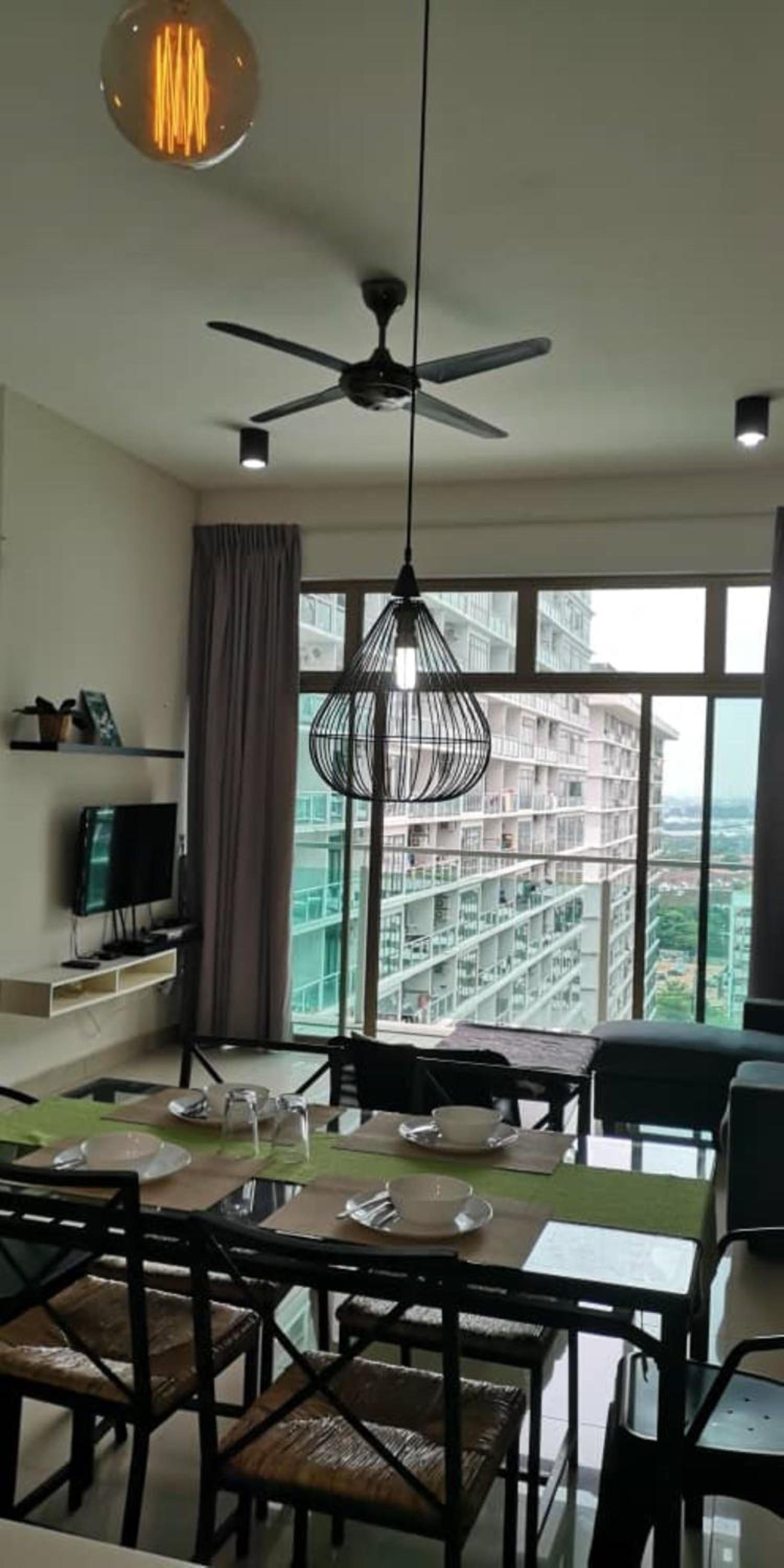 12-JY SWEET HOMESTAY Mount Austin PALAZIO 3Bedroom for 6pax