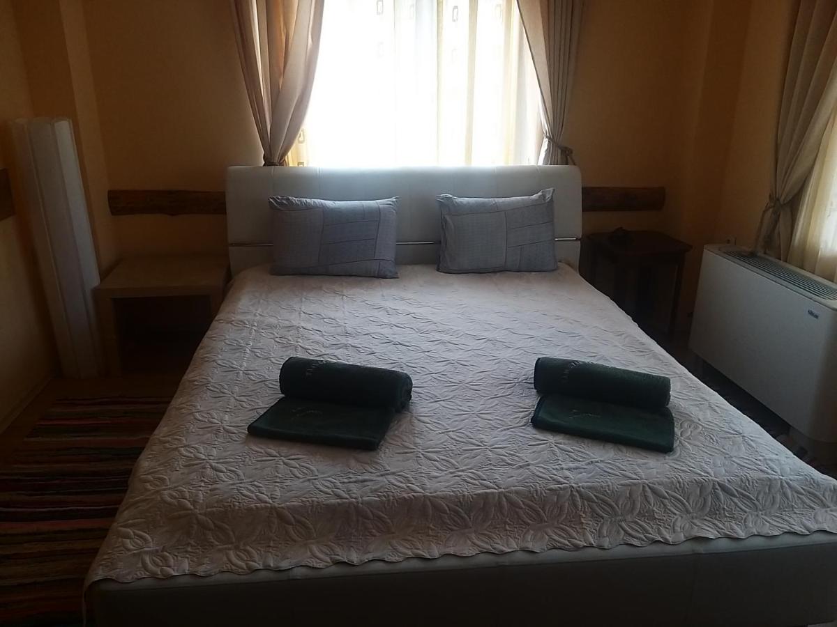 Guest House 