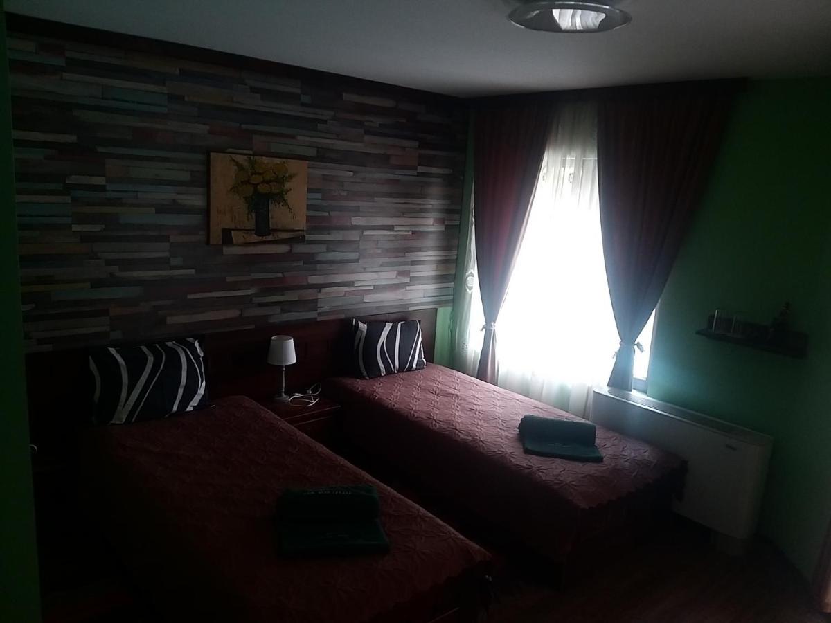 Guest House 