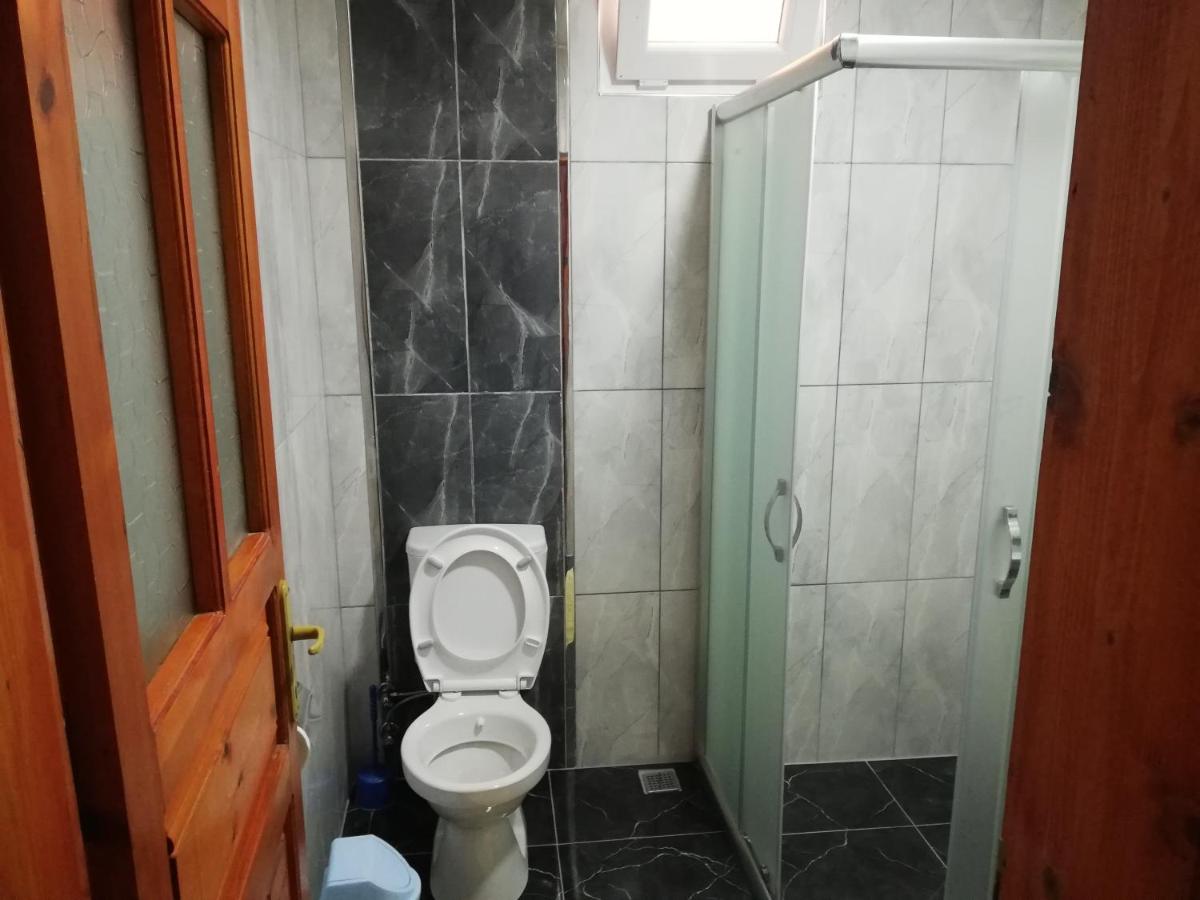 Photo 44