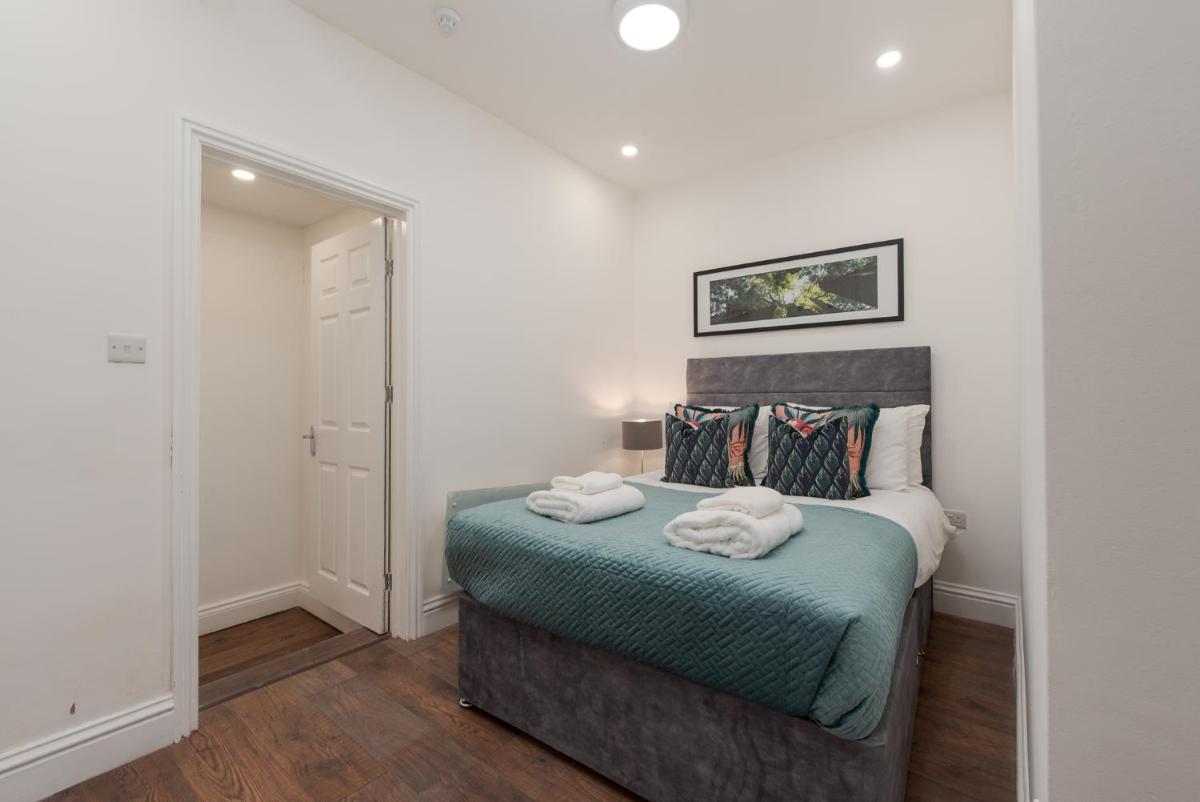 Earl's Court by CAPITAL