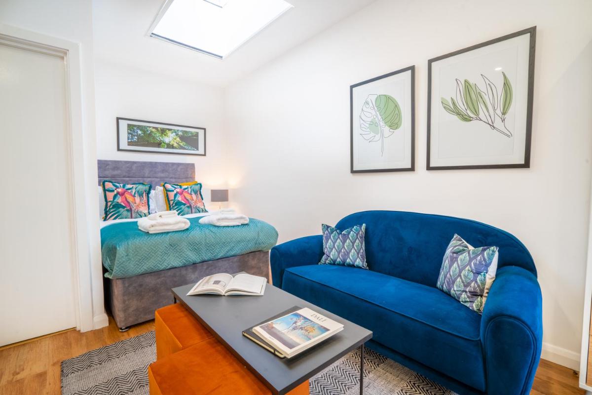 Earl's Court by CAPITAL