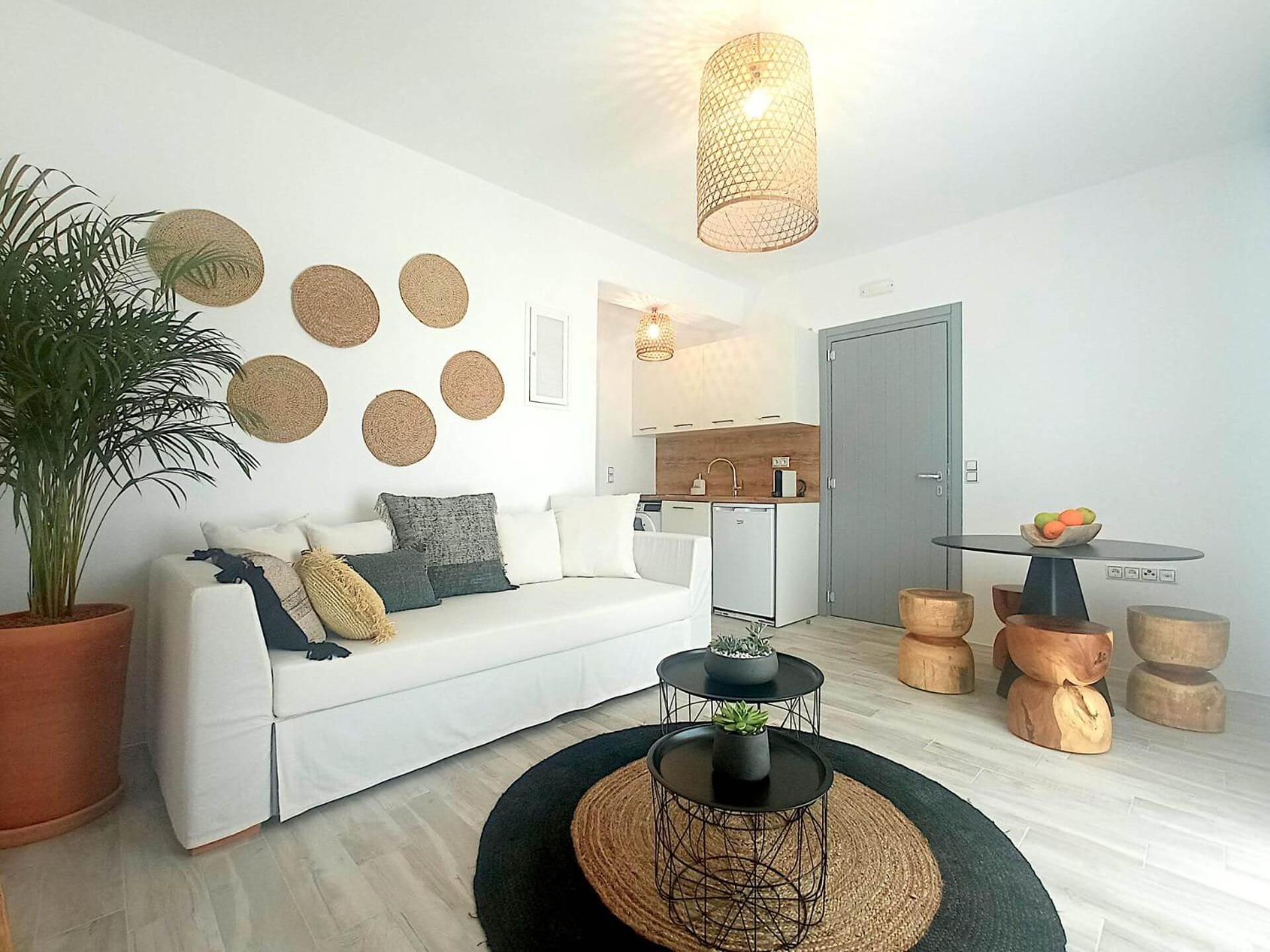 Beach Apartment Thalia with Hot Tub and Sea View view 3