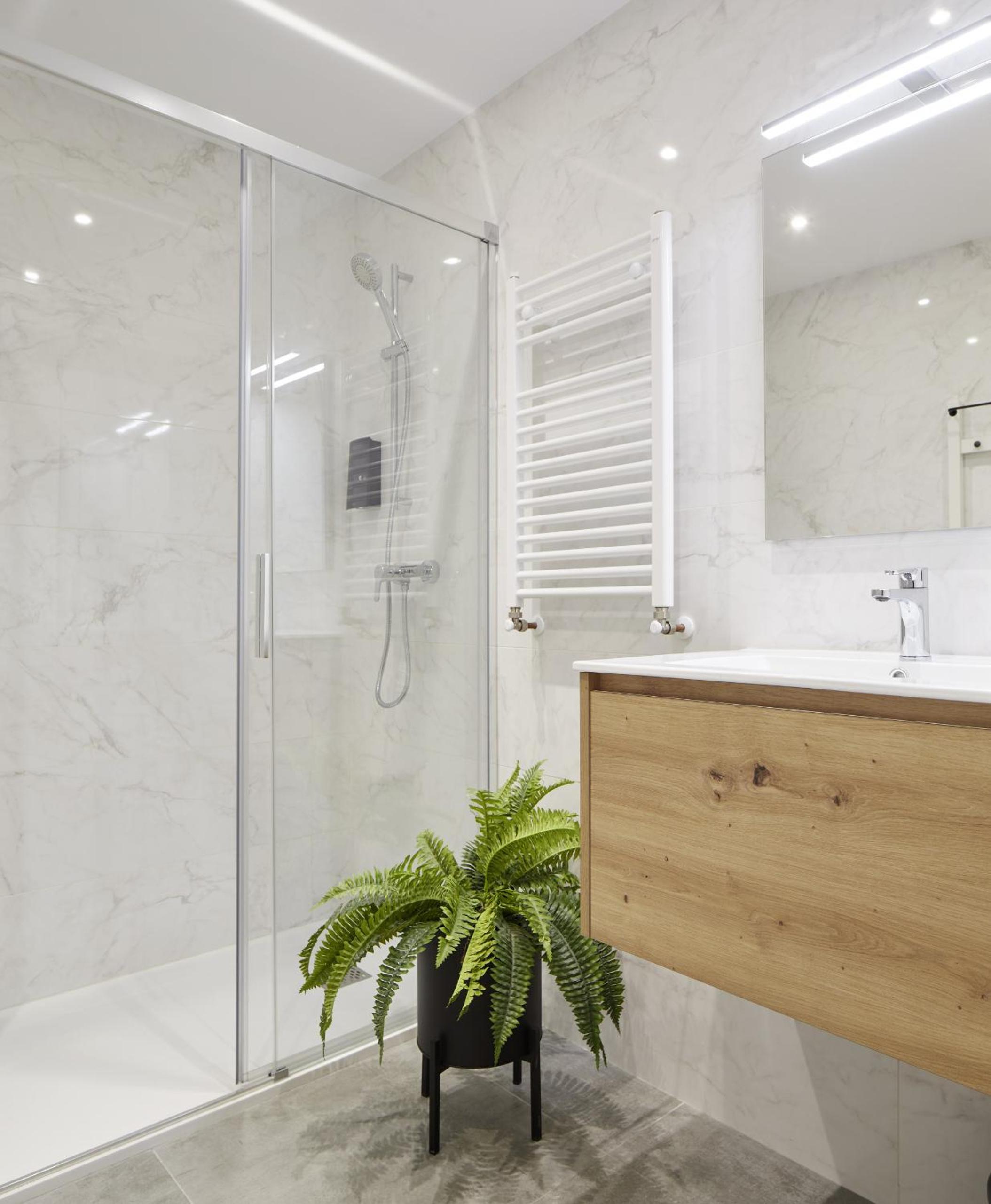 Always Easy I San Martin II