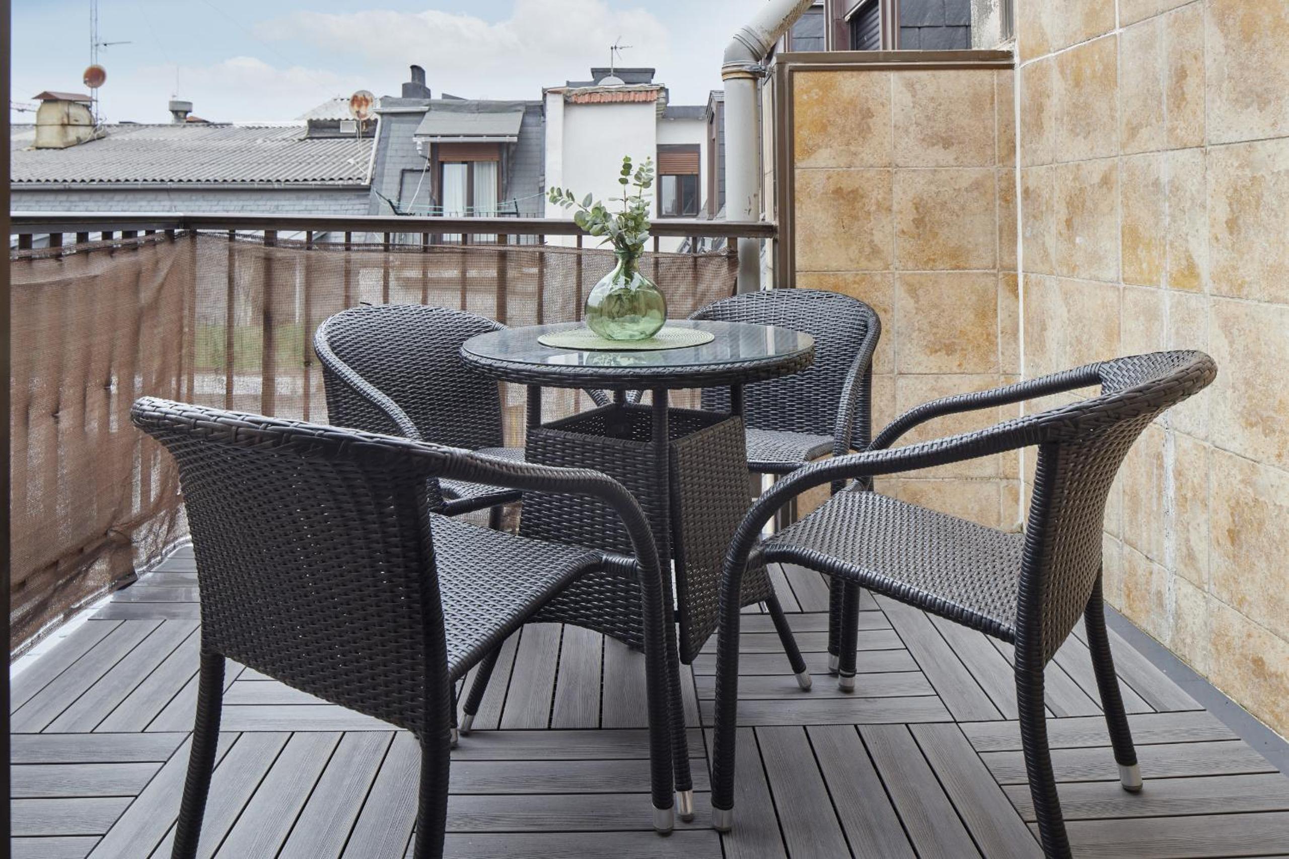 Always Easy I San Martin II