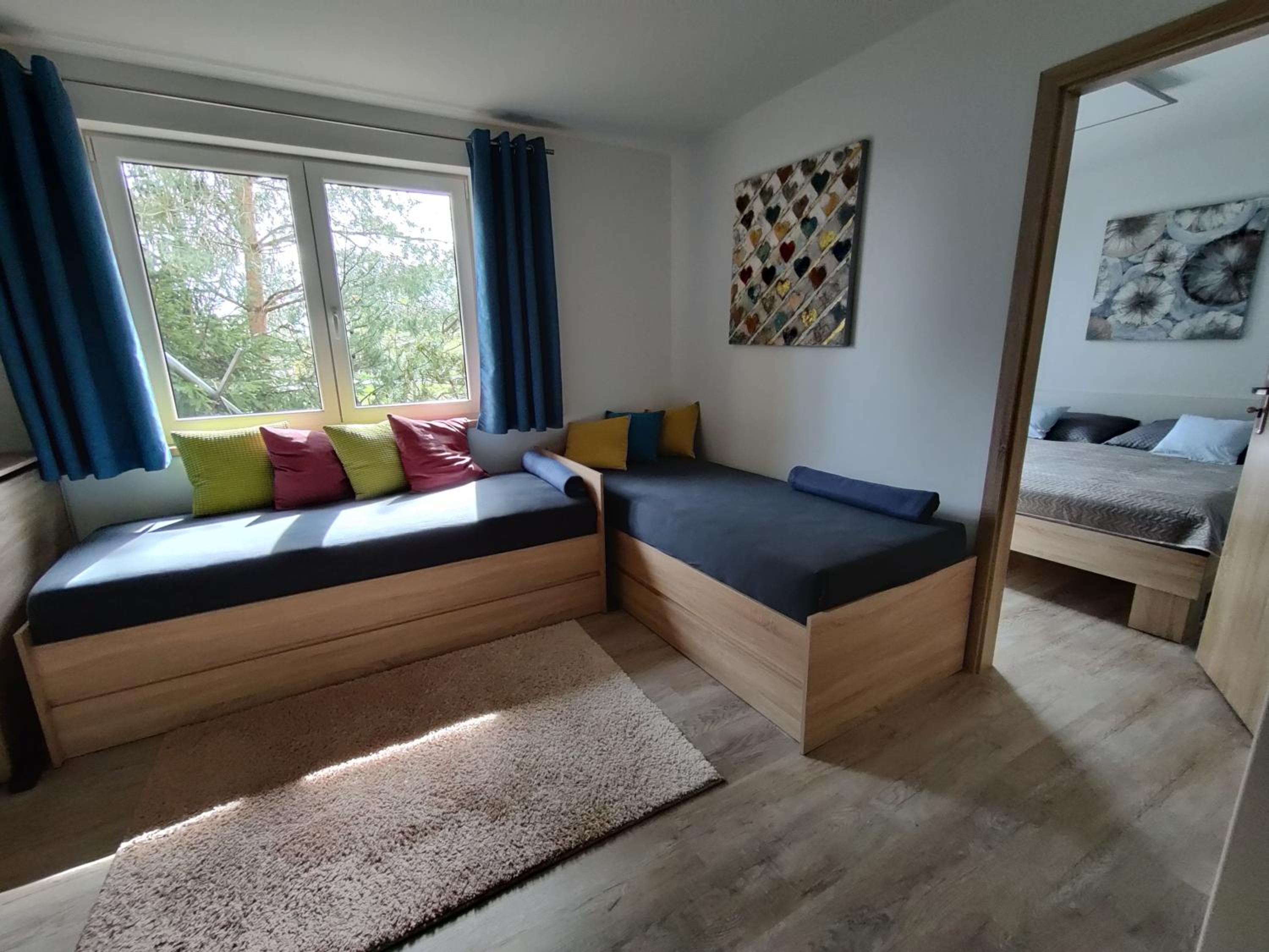Apartman pod lipou - samostatny objekt - carport