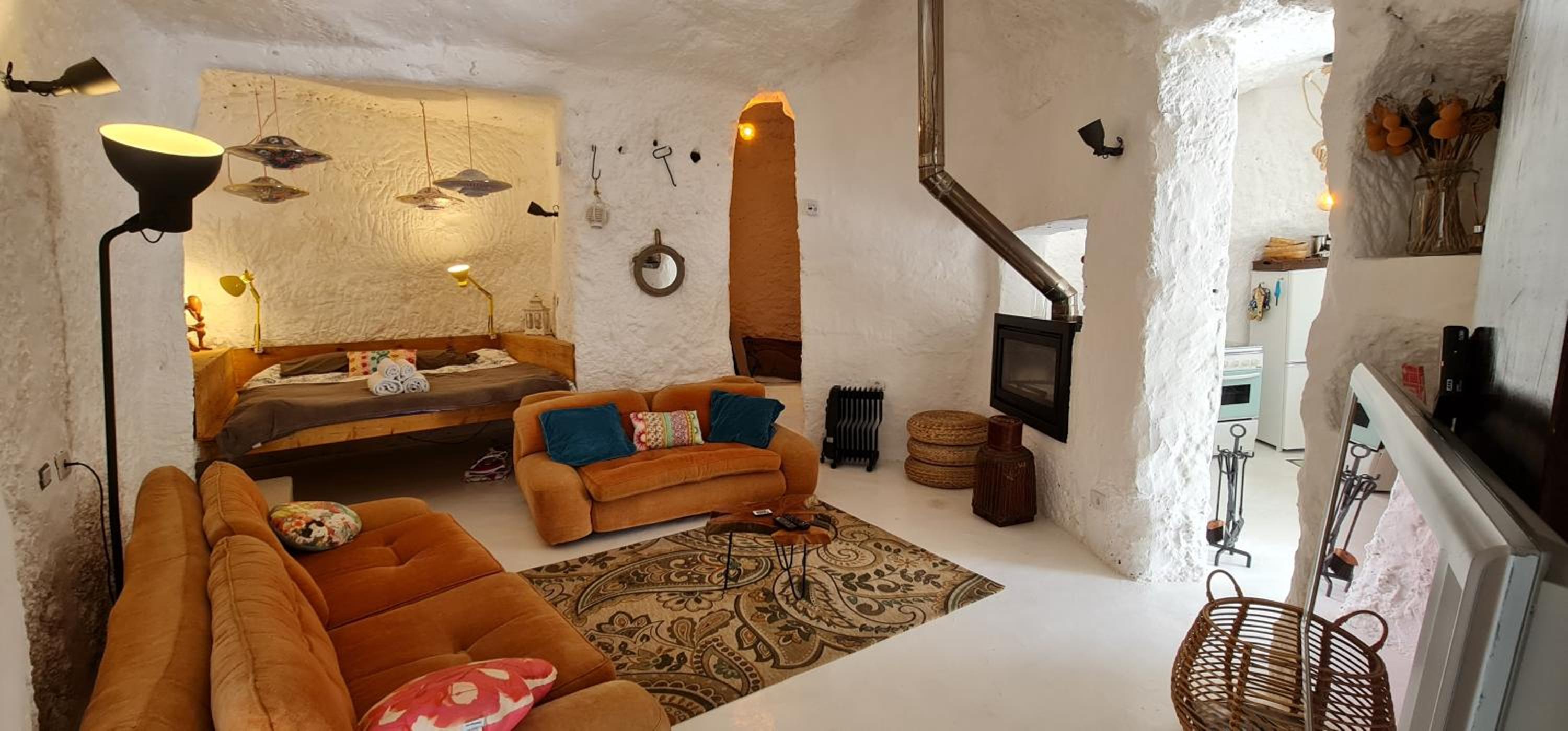 La Coruna Vacations - Los Andenes Cave - Property Image 2