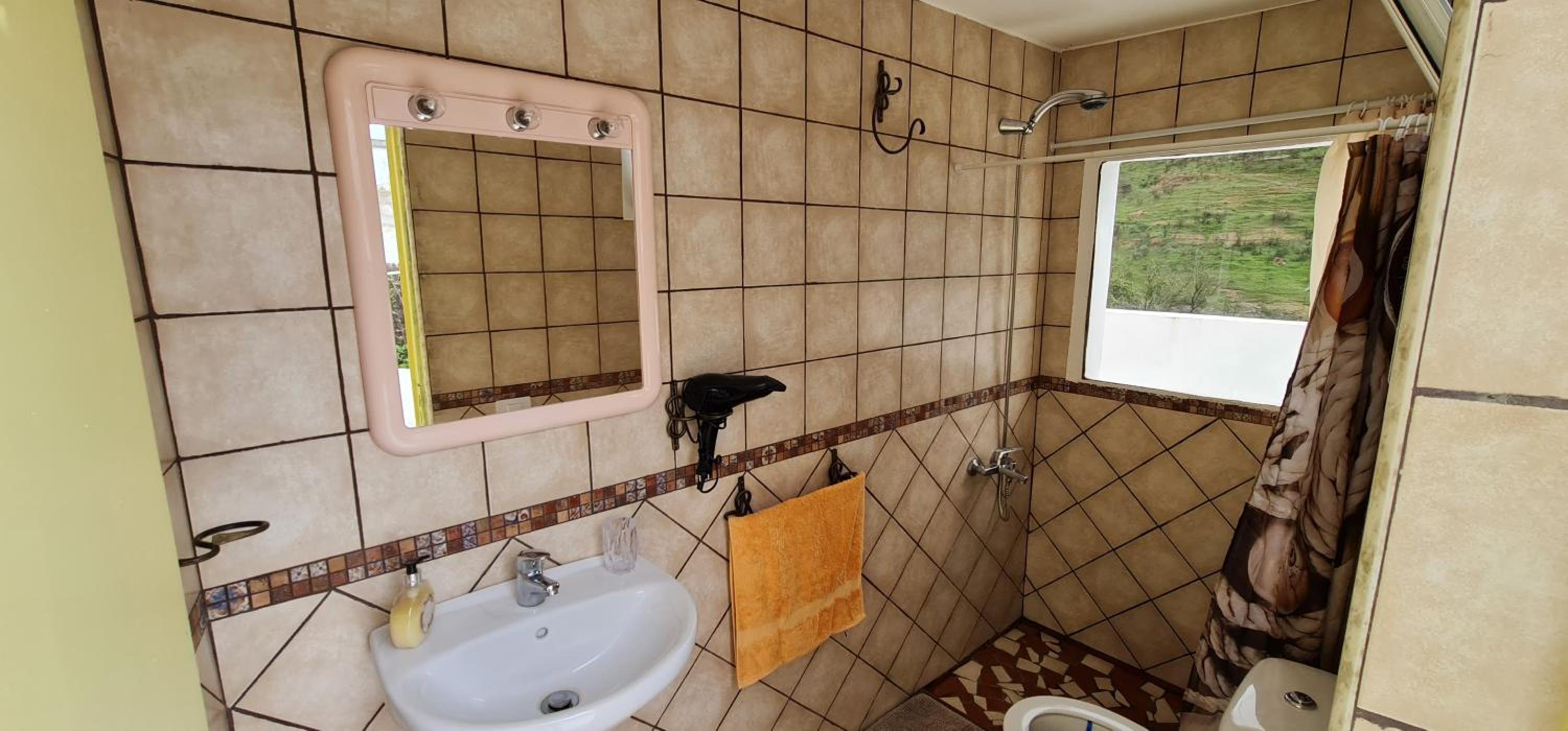 La Coruna Vacations - Los Andenes Cave - Property Image 26