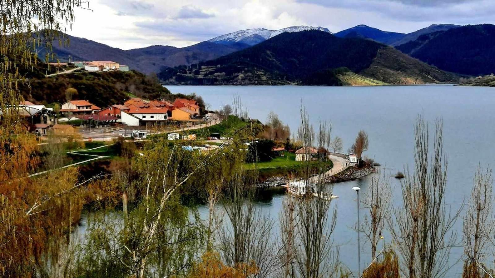Riaño en las Montañas de Carmen VUT-LE-4950 view 4