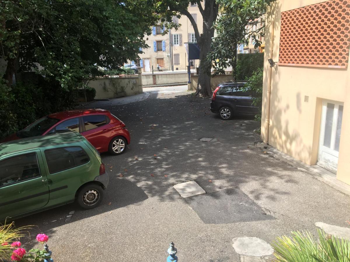 Photo 44