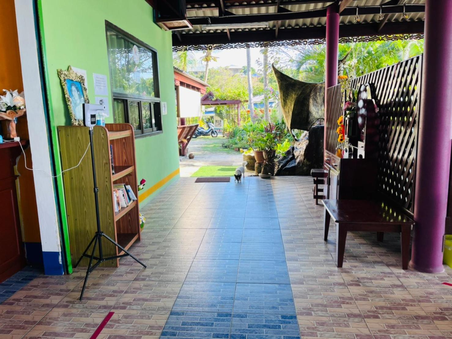 Dragon Hut Resort