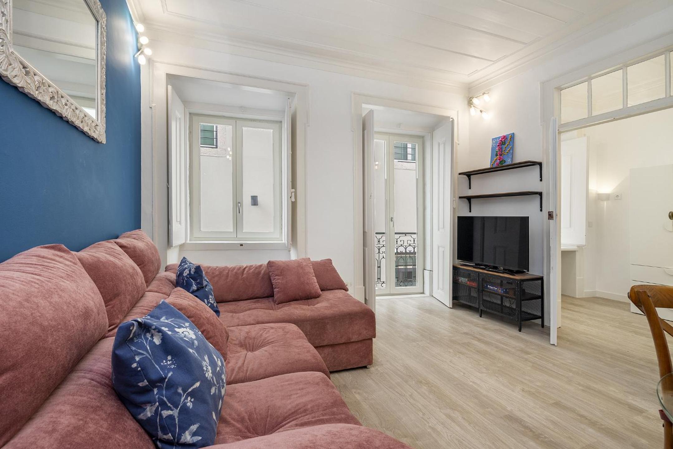 WHome Bairro Alto 2-Bed Central Location Fully Equipped view 3