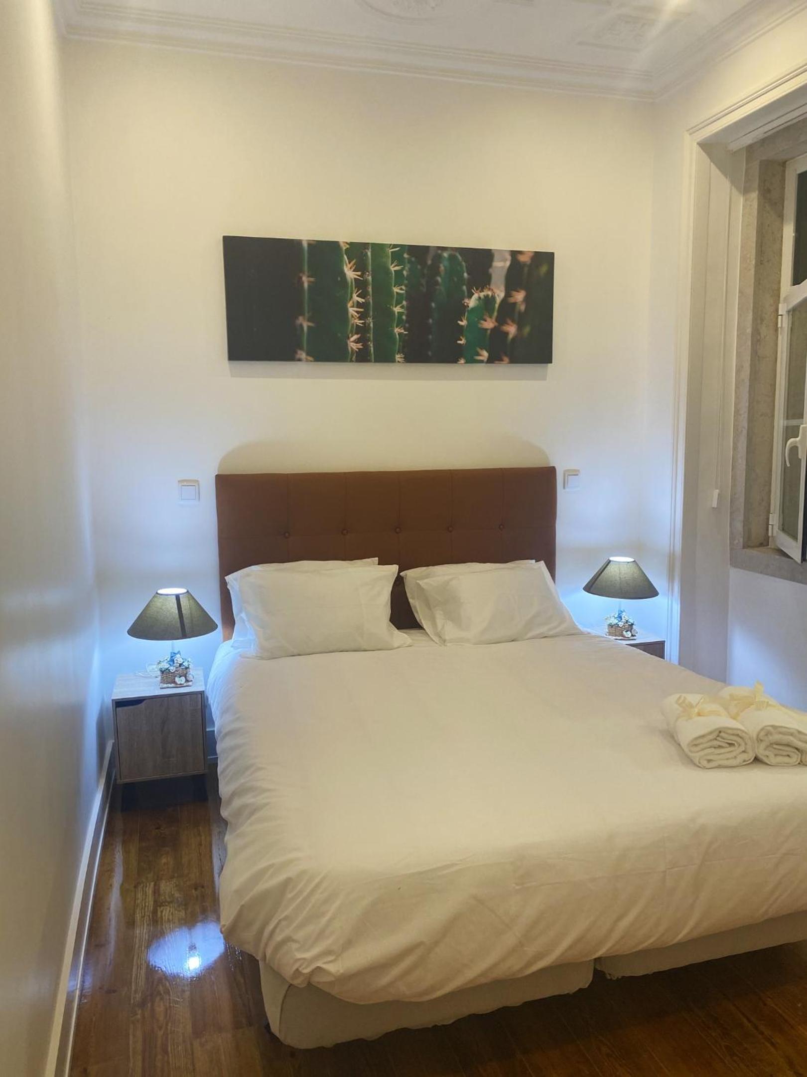 Spacious apartment in Lisboa - 175 m² - Private Balcony view 3