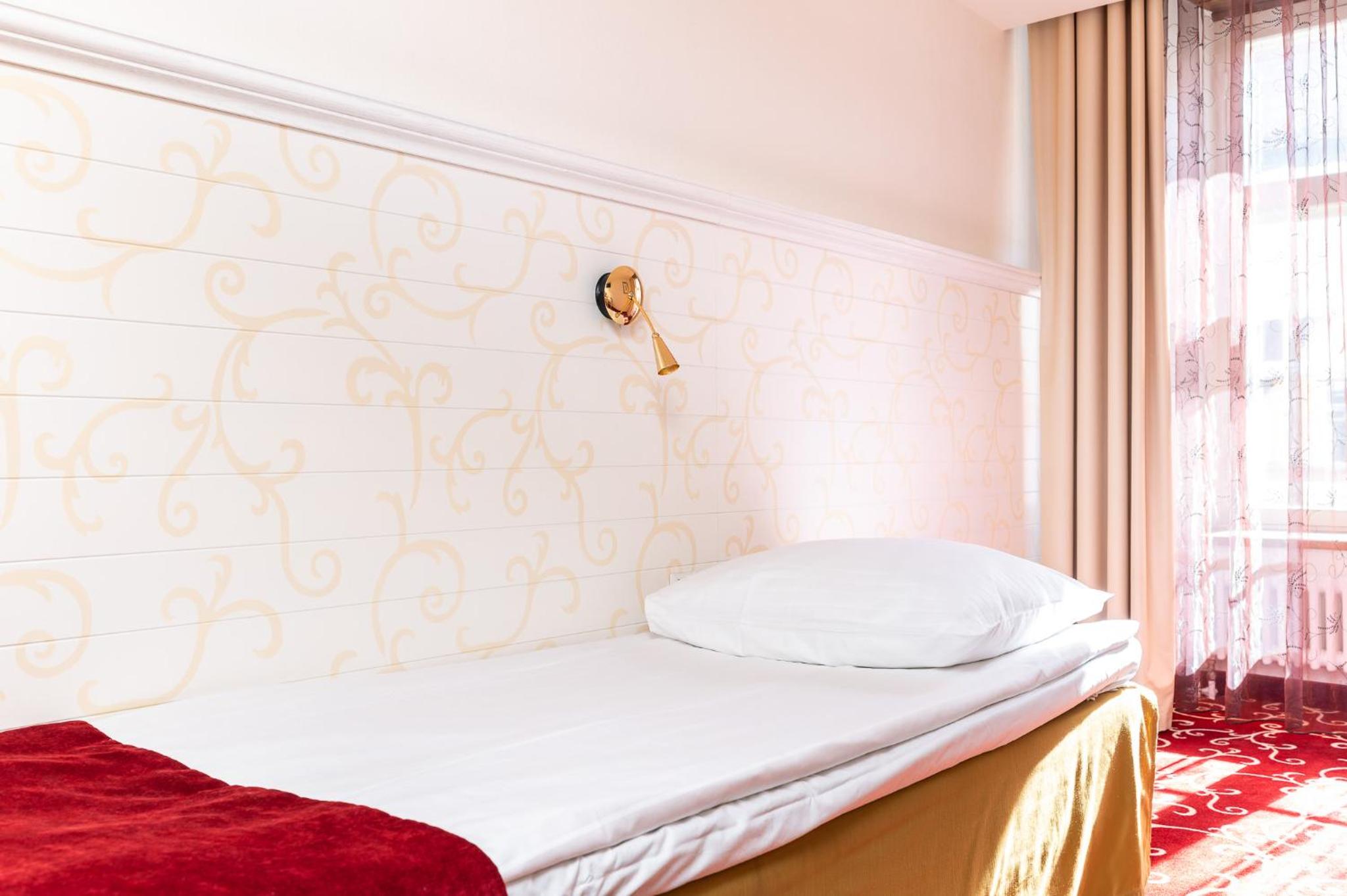 Tallinn Vacations - Meriton Old Town Garden Hotel - Property Image 76