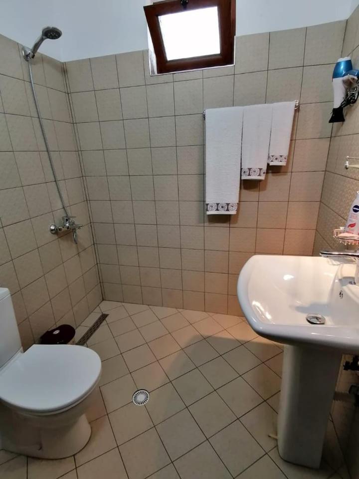 Bixhaku GuestHouse