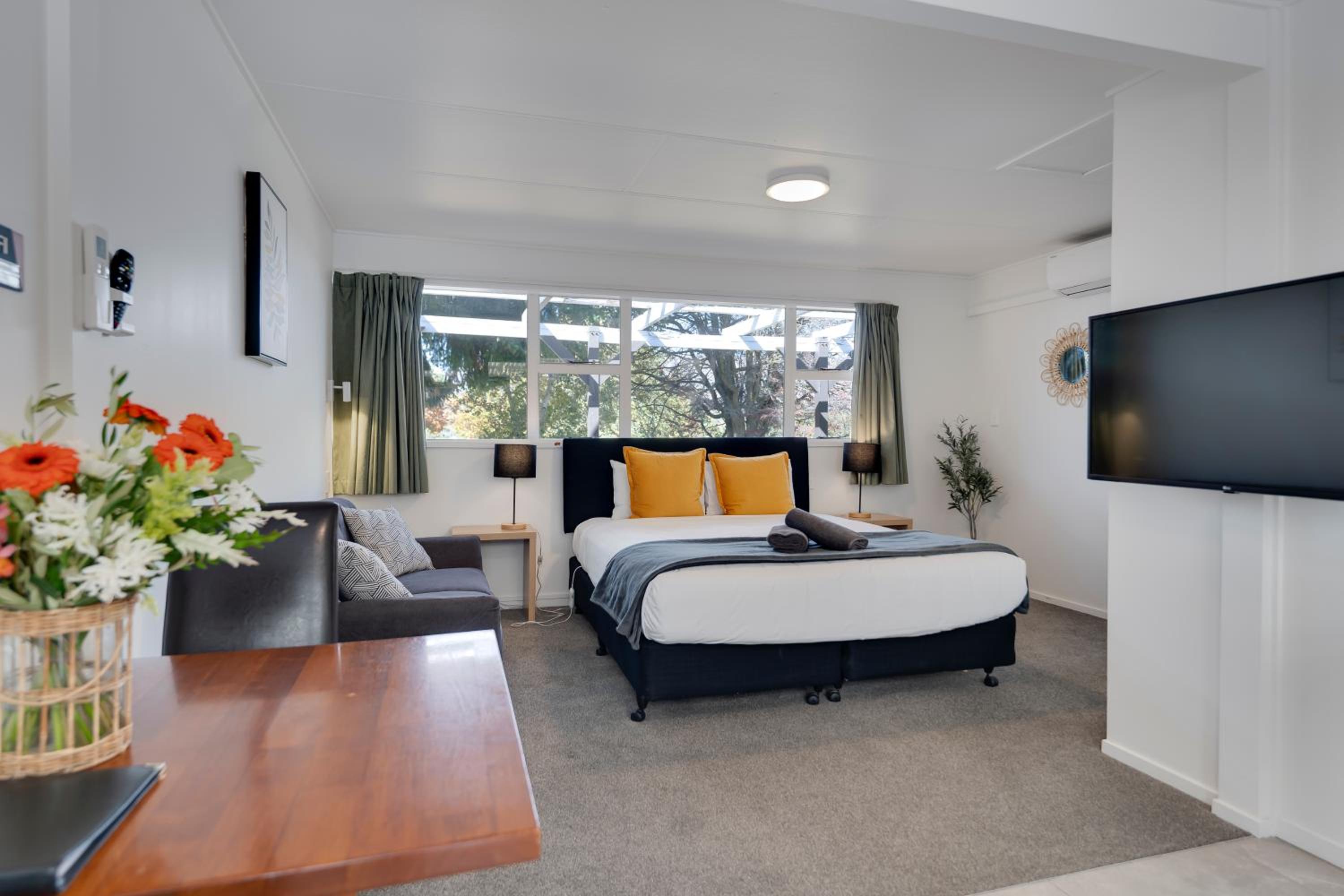 Archway Motels & Chalets 33
