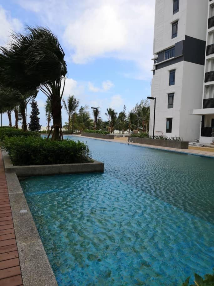 Timurbay studio apartment facing beautiful beach photo 3