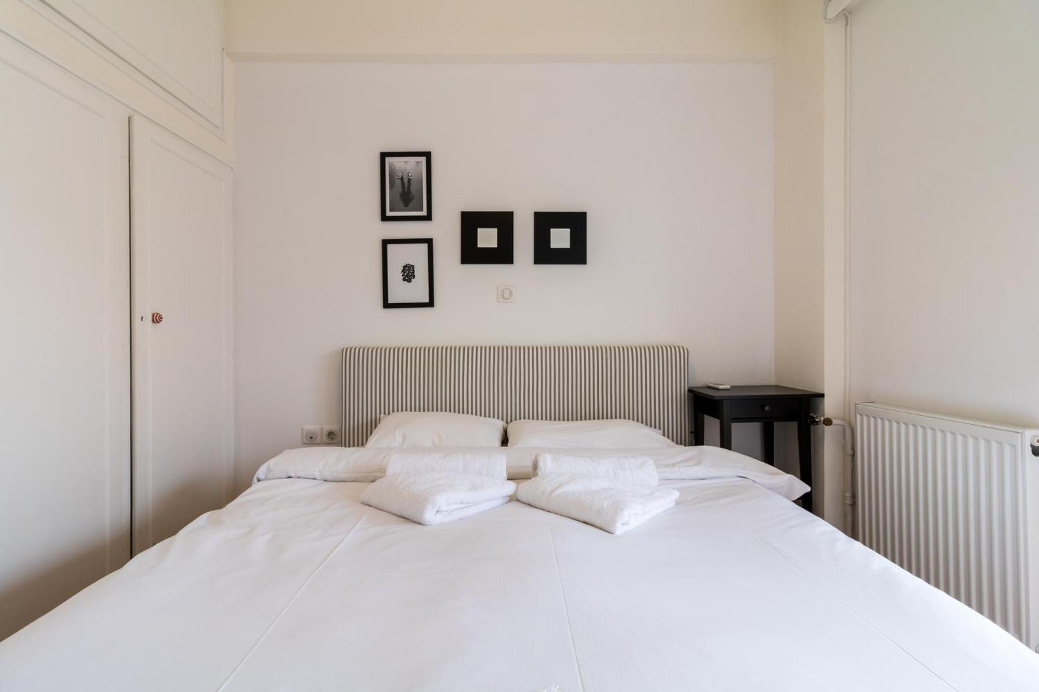 Deco Marble Apt with Acropolis view
