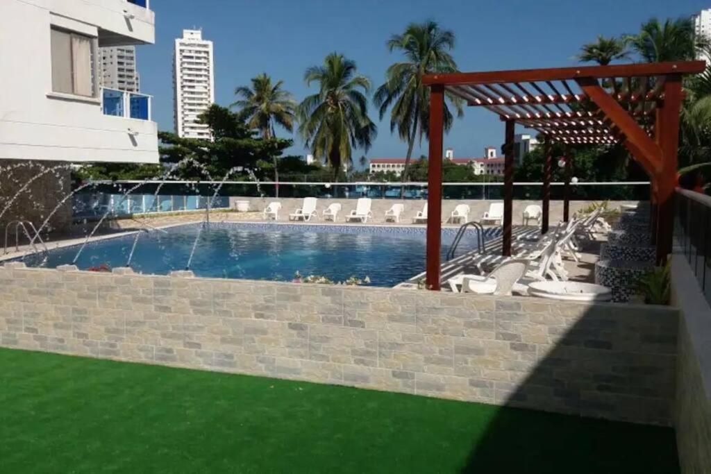 APARTAMENTO CON VISTA AL MAR CARIBE PISO 19 - Espectacular