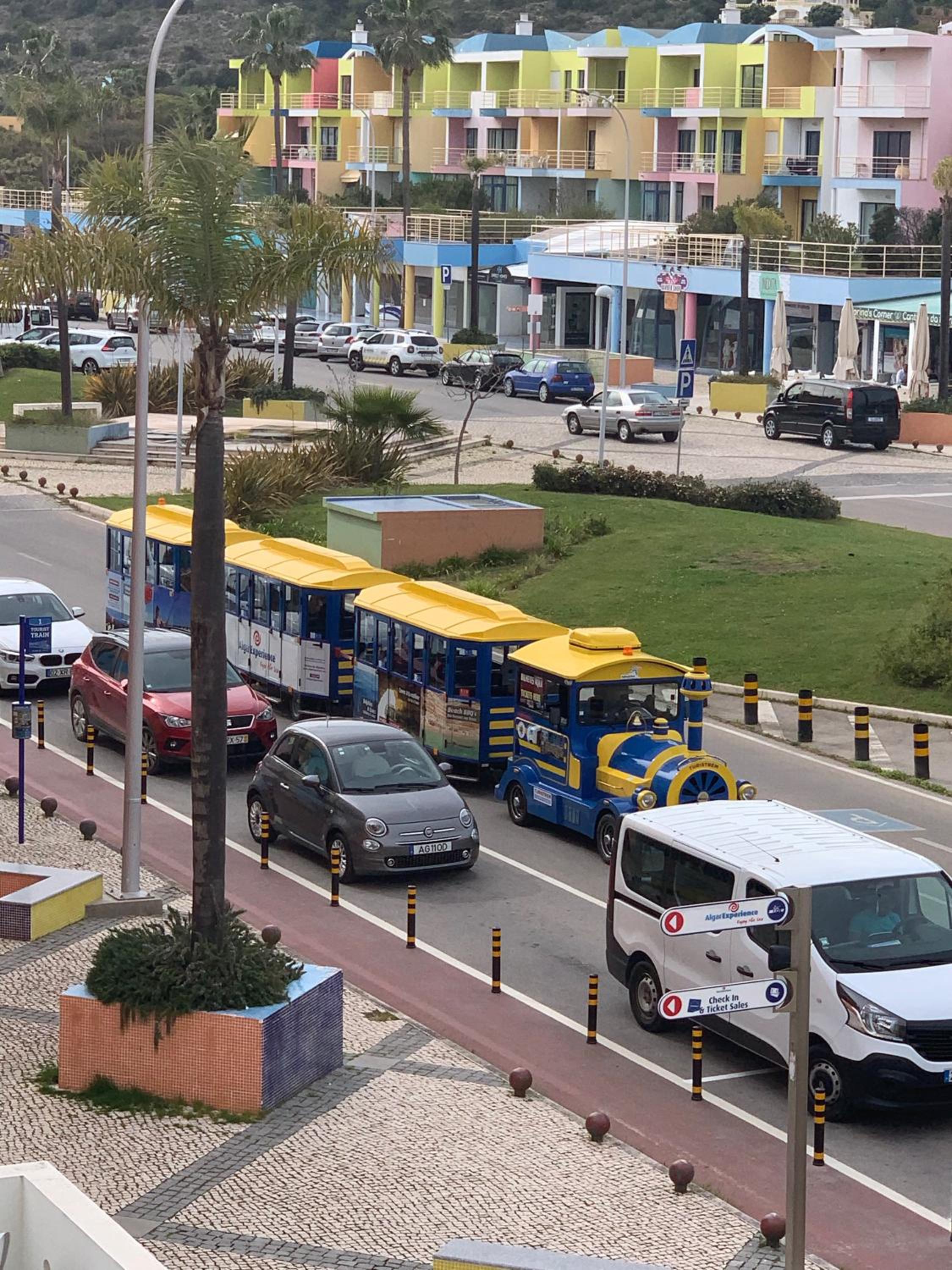 Holiday Apartment in the Albufeira Marina view 5