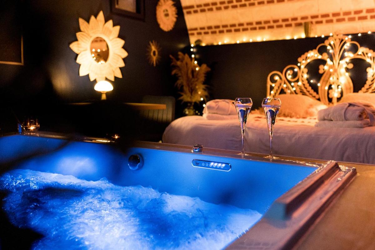 Jacuzzi