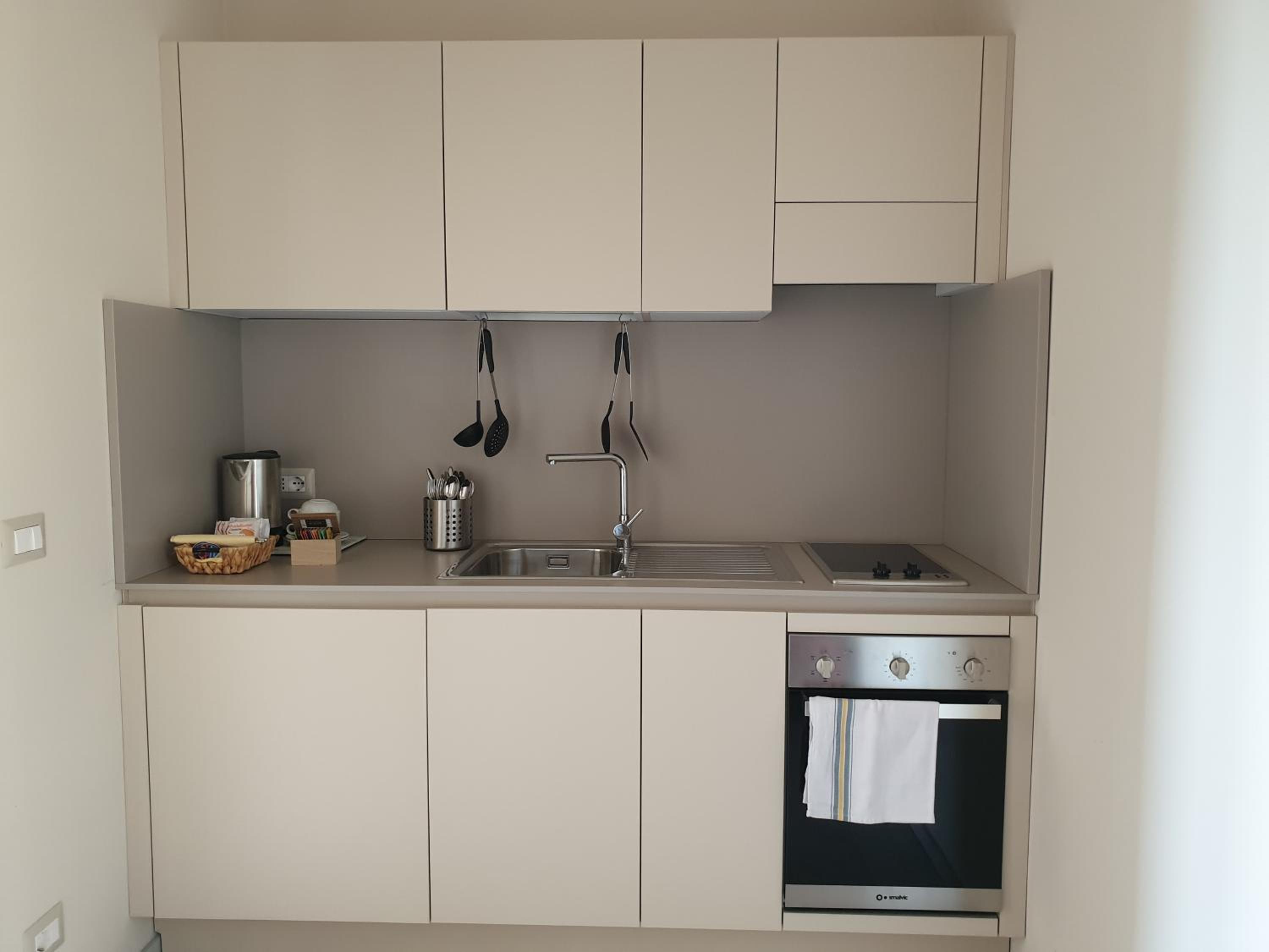OLIVOLA APARTMENTS