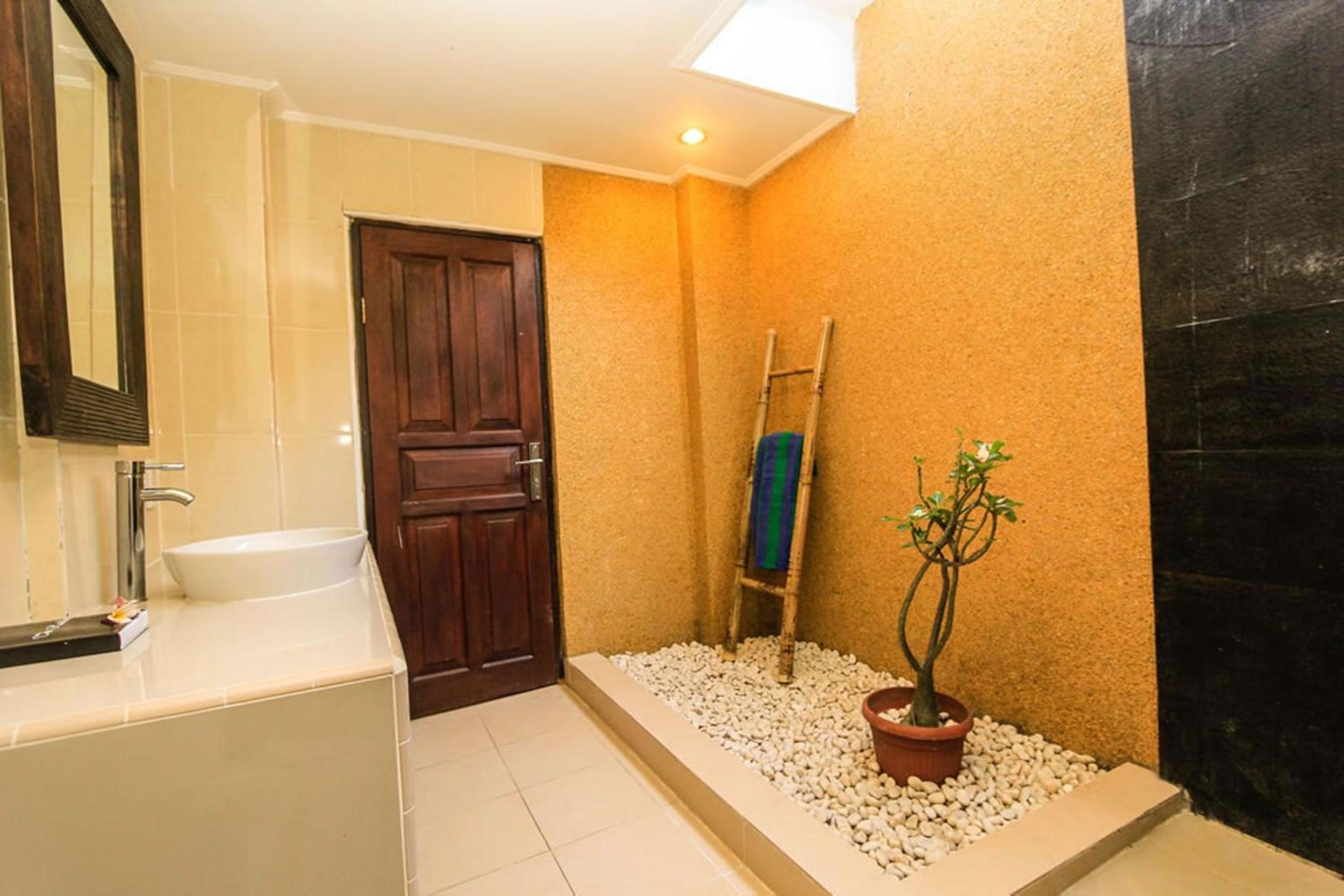 Radiant Jepun Villa