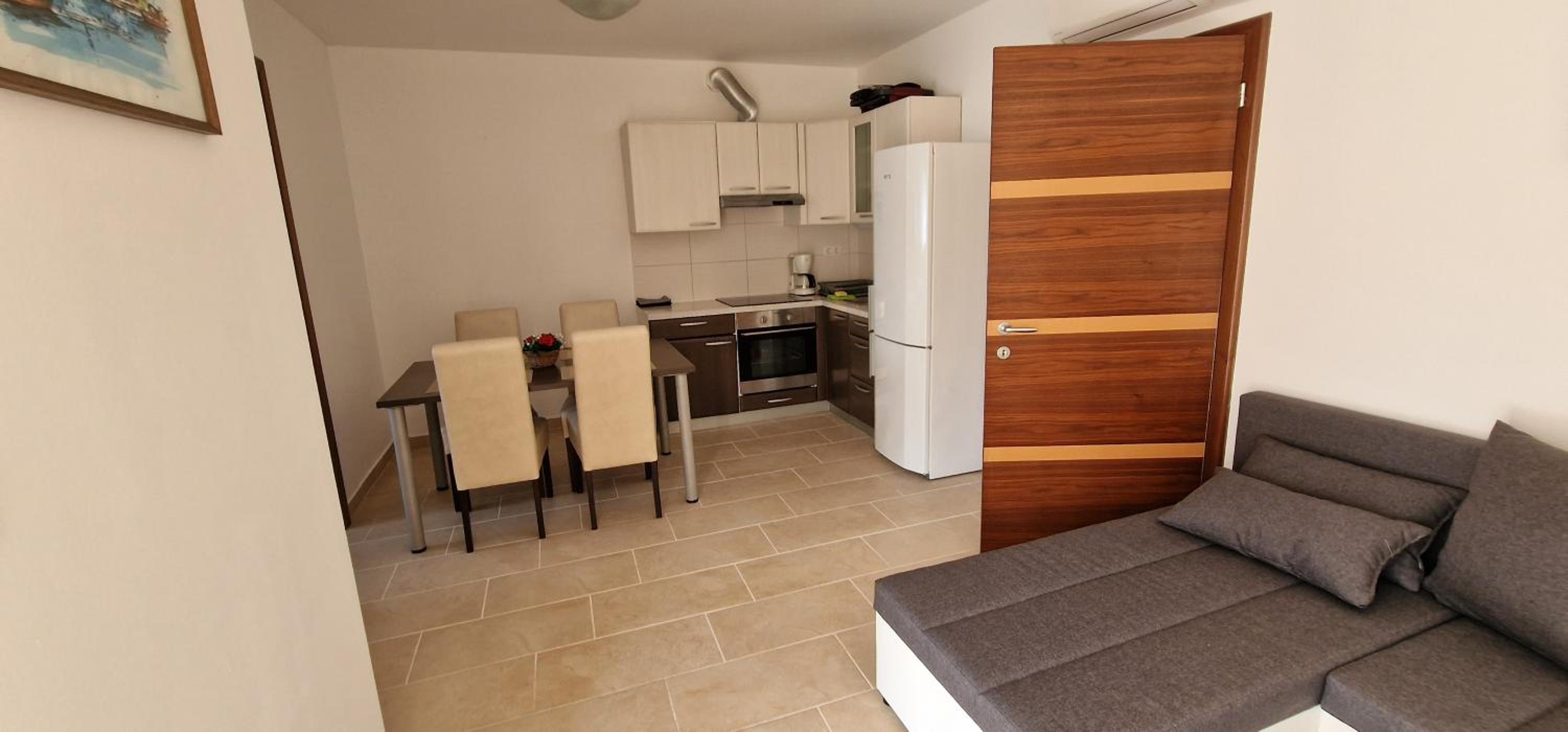 Apartments Riviera Šilo view 4