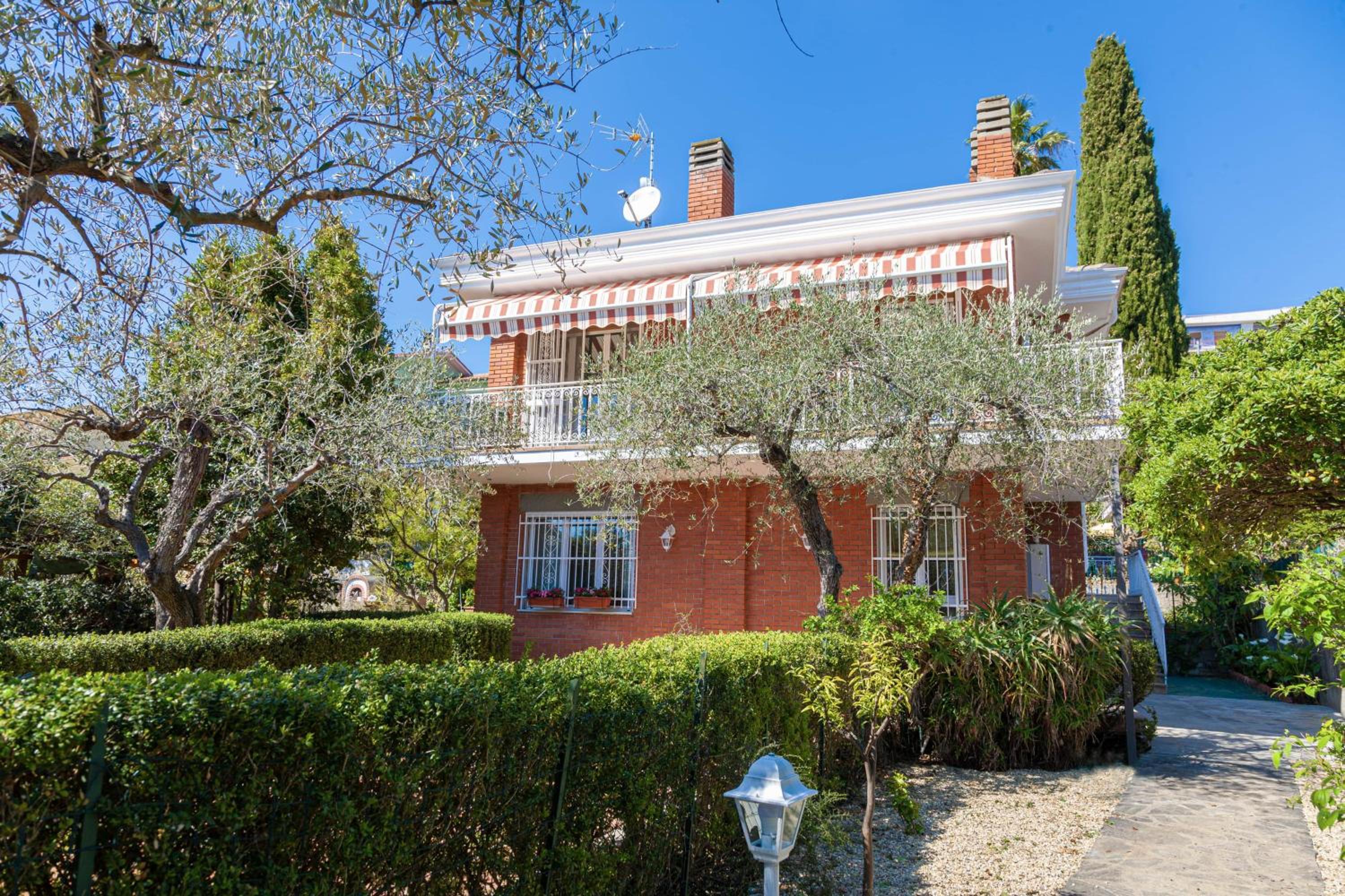 Villa La Rodina view 2