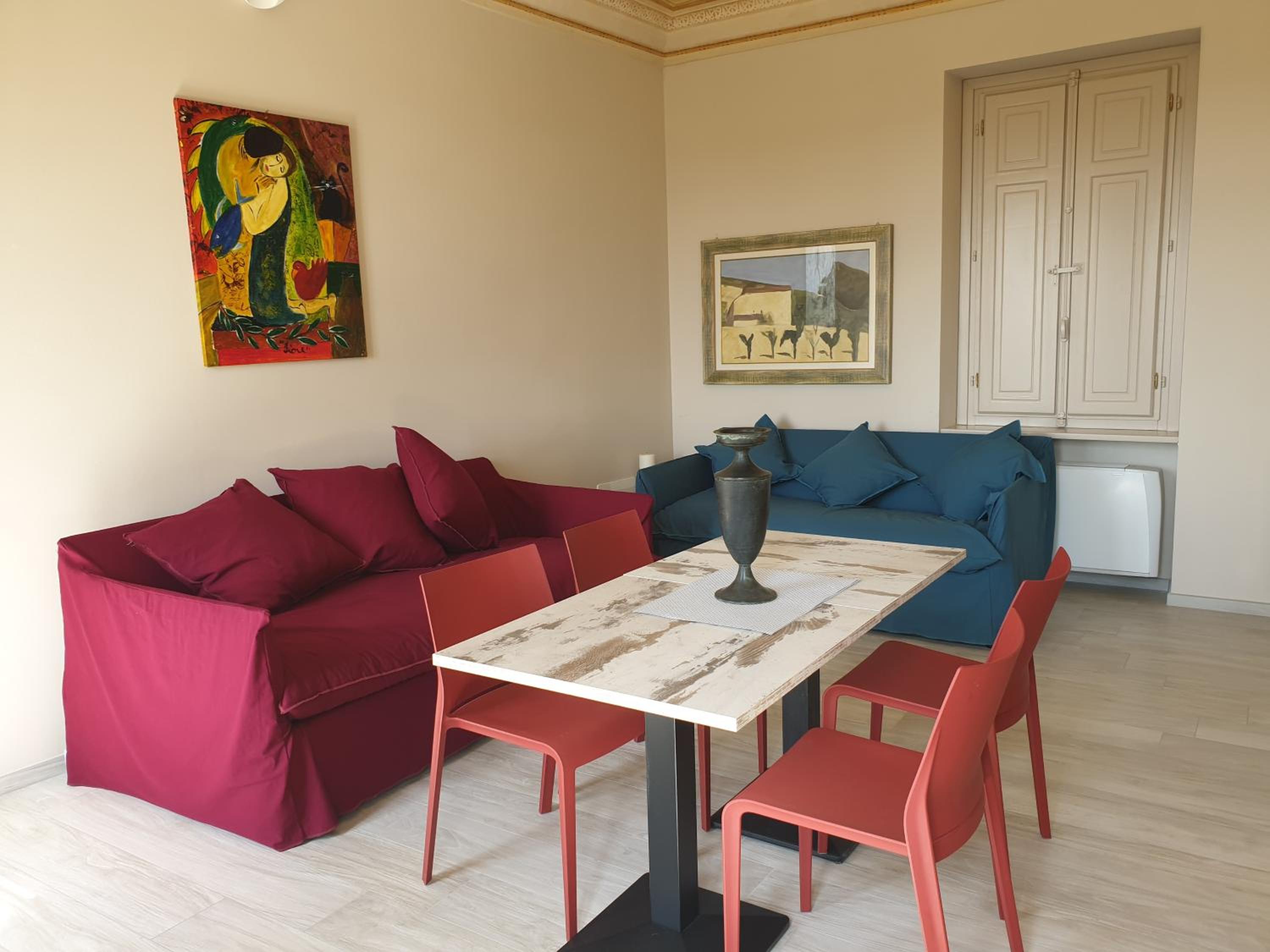 OLIVOLA APARTMENTS