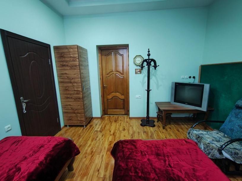 Guest House Nadejda view 4