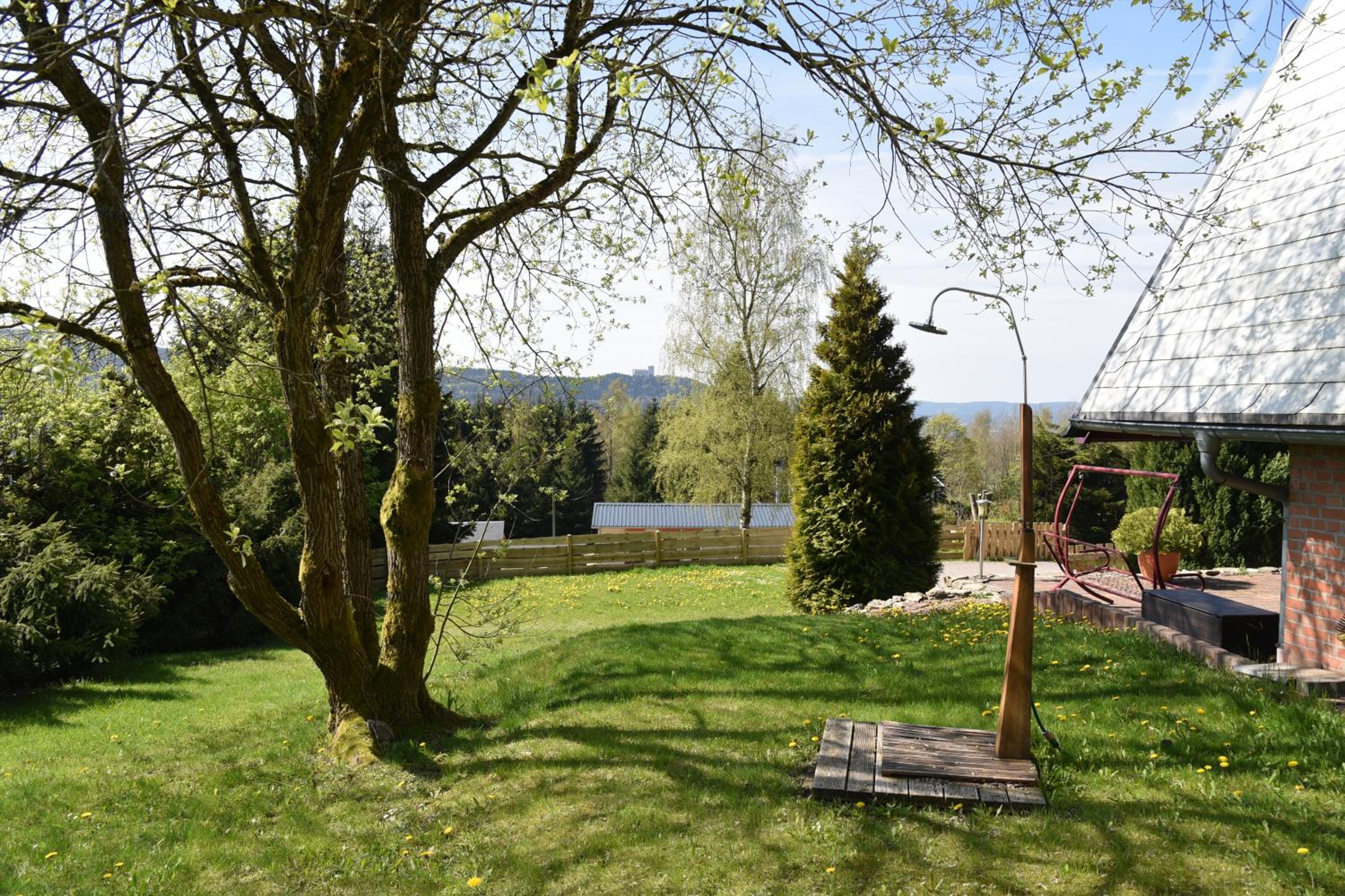 Finnhütte im Herzen des Thüringer Wald/ Haus Alwin