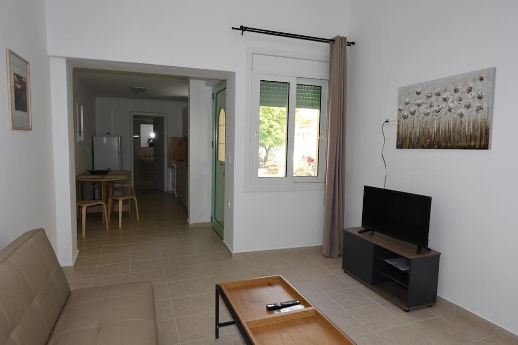 Ηermes Apartment - 3 en Nafplio — hotel room