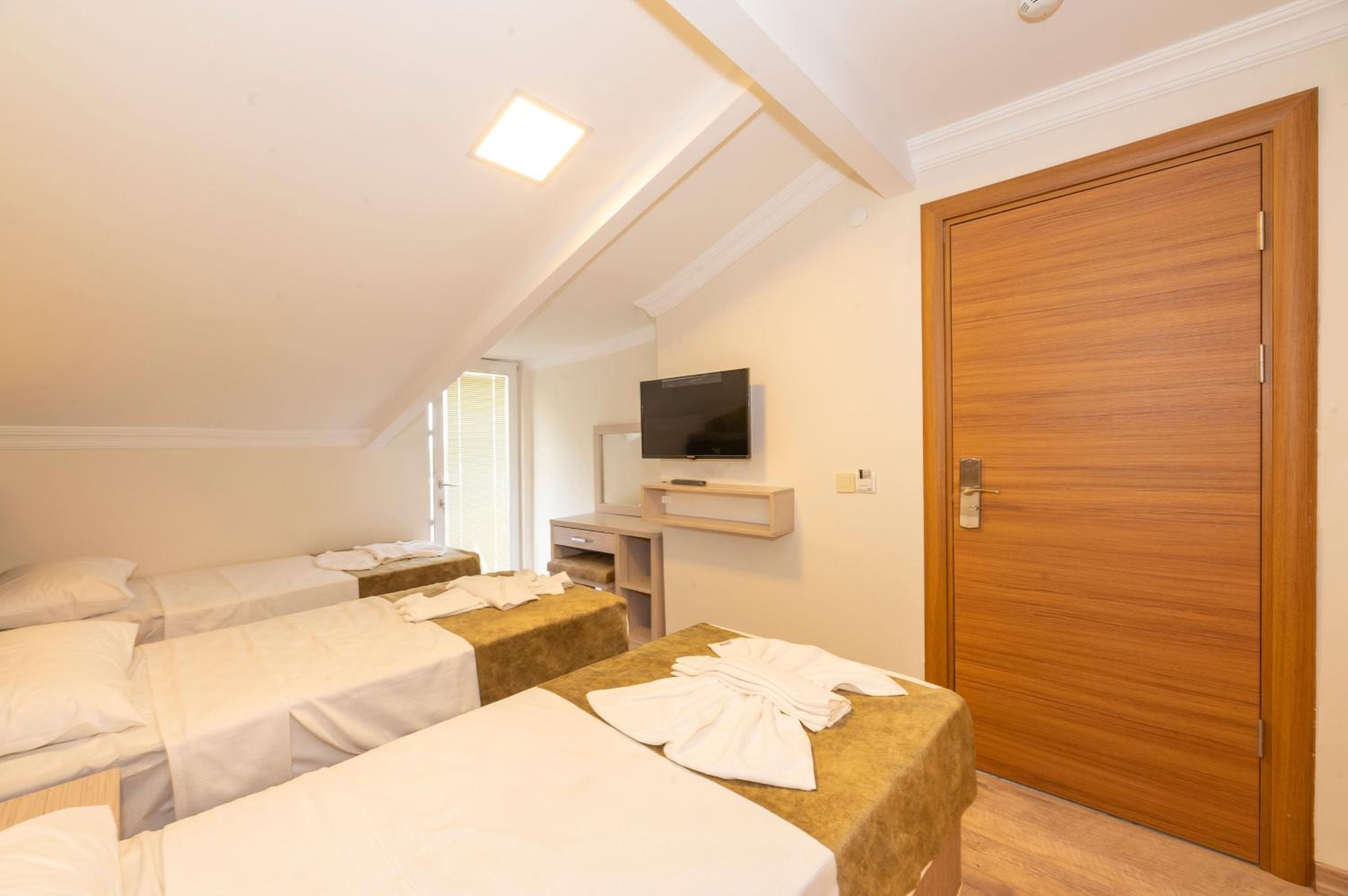 Bazaar Hotels Eski Şehir - Image 46