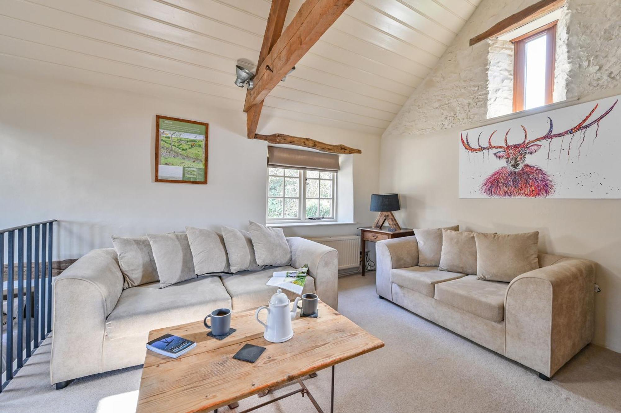 Heale Farm Cottage view 5