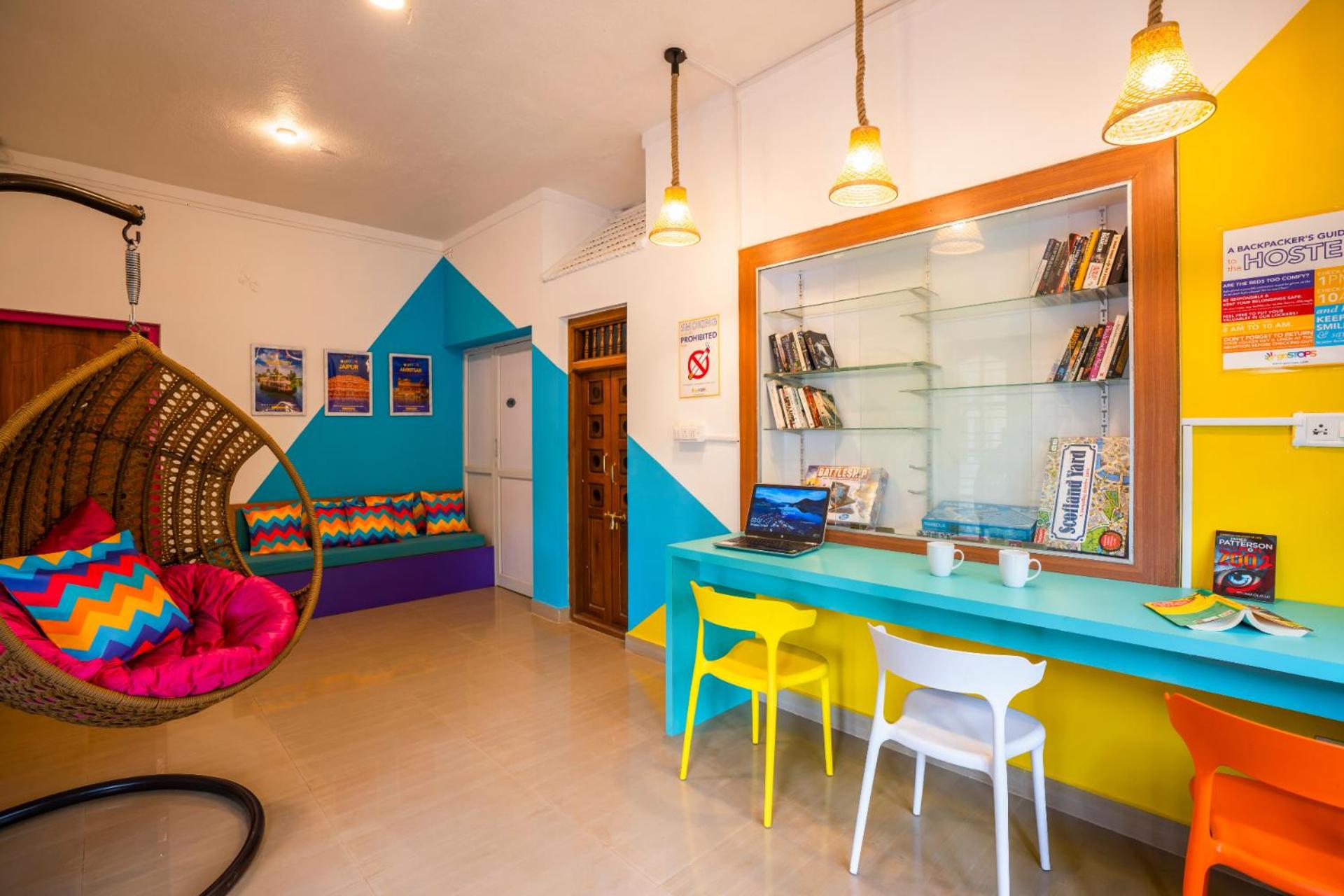 lounge