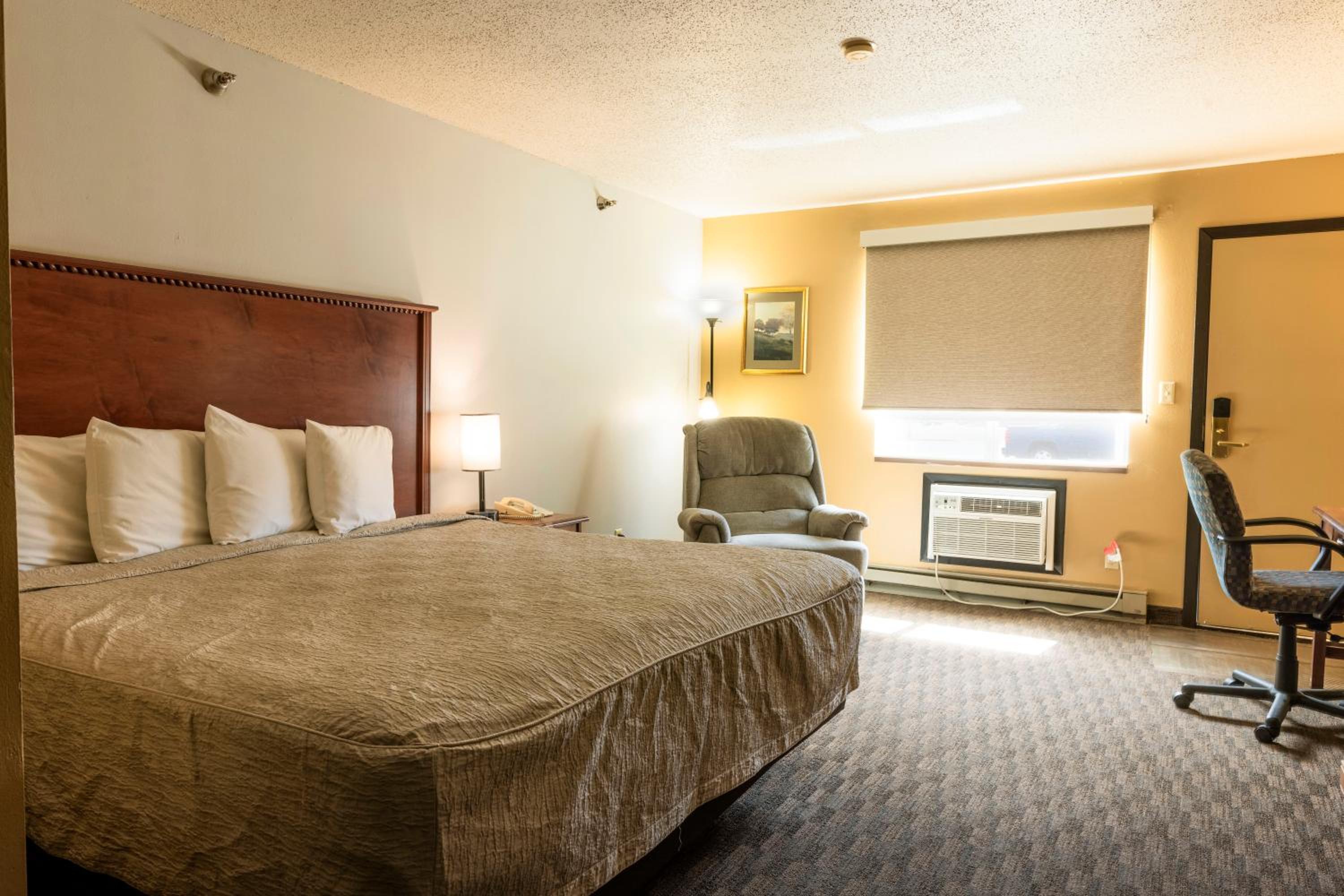 Pierre Vacations - Governors Inn a Travelodge by Wyndham - Property Image 68