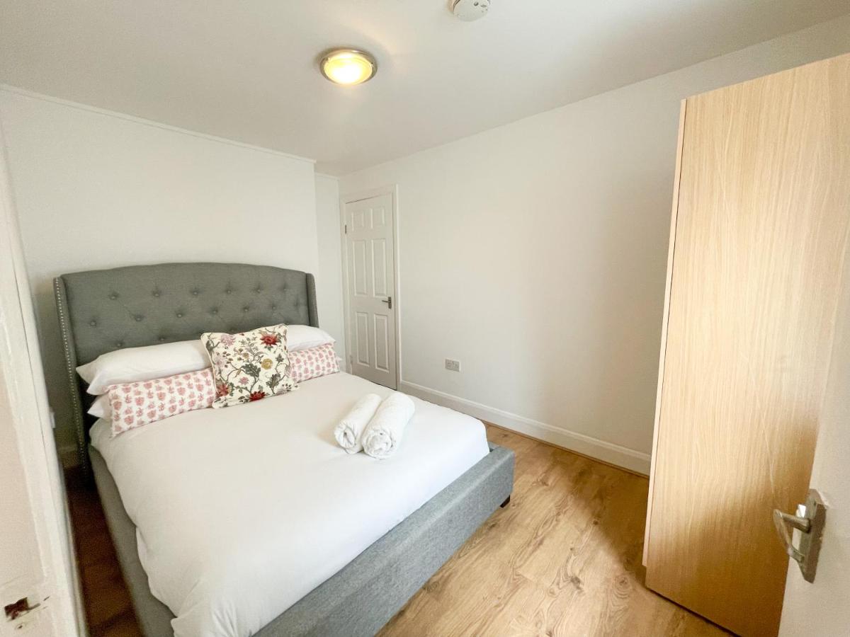 134 Kilburn road apartment