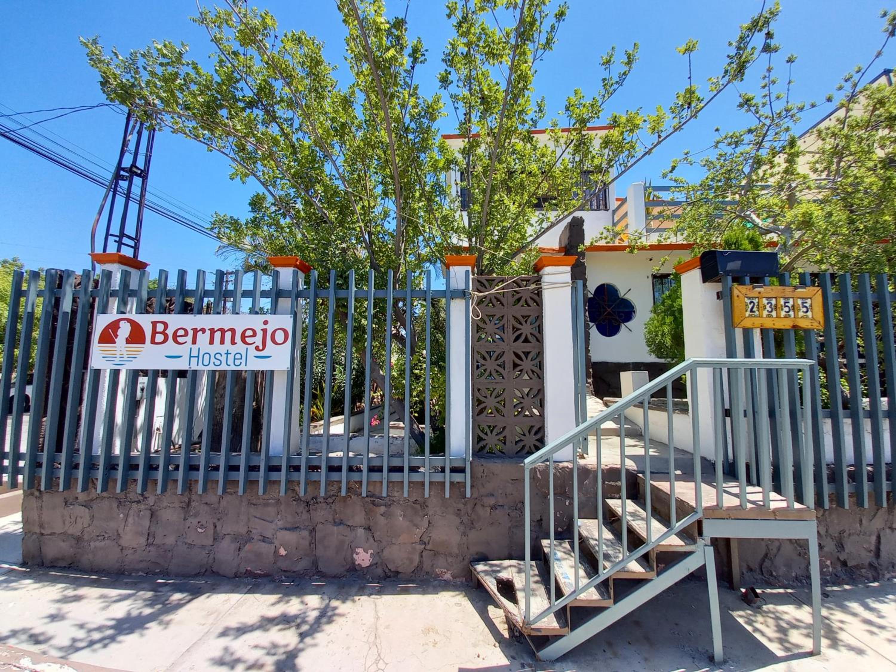 Bermejo Hostel