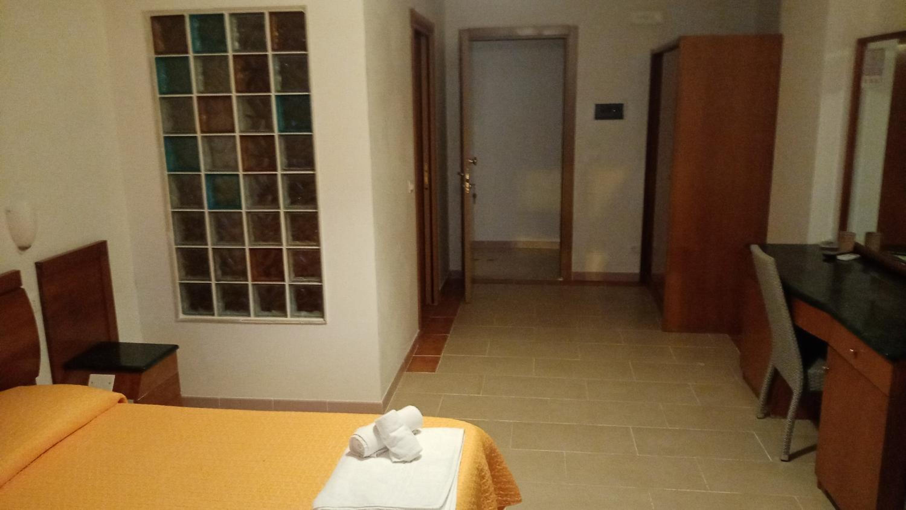 Appartamenti per Vacanza Manfredi Vieste, Fronte mare con parcheggio view 5