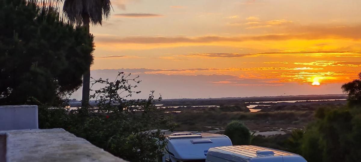 Aparta club la barrosa view 3