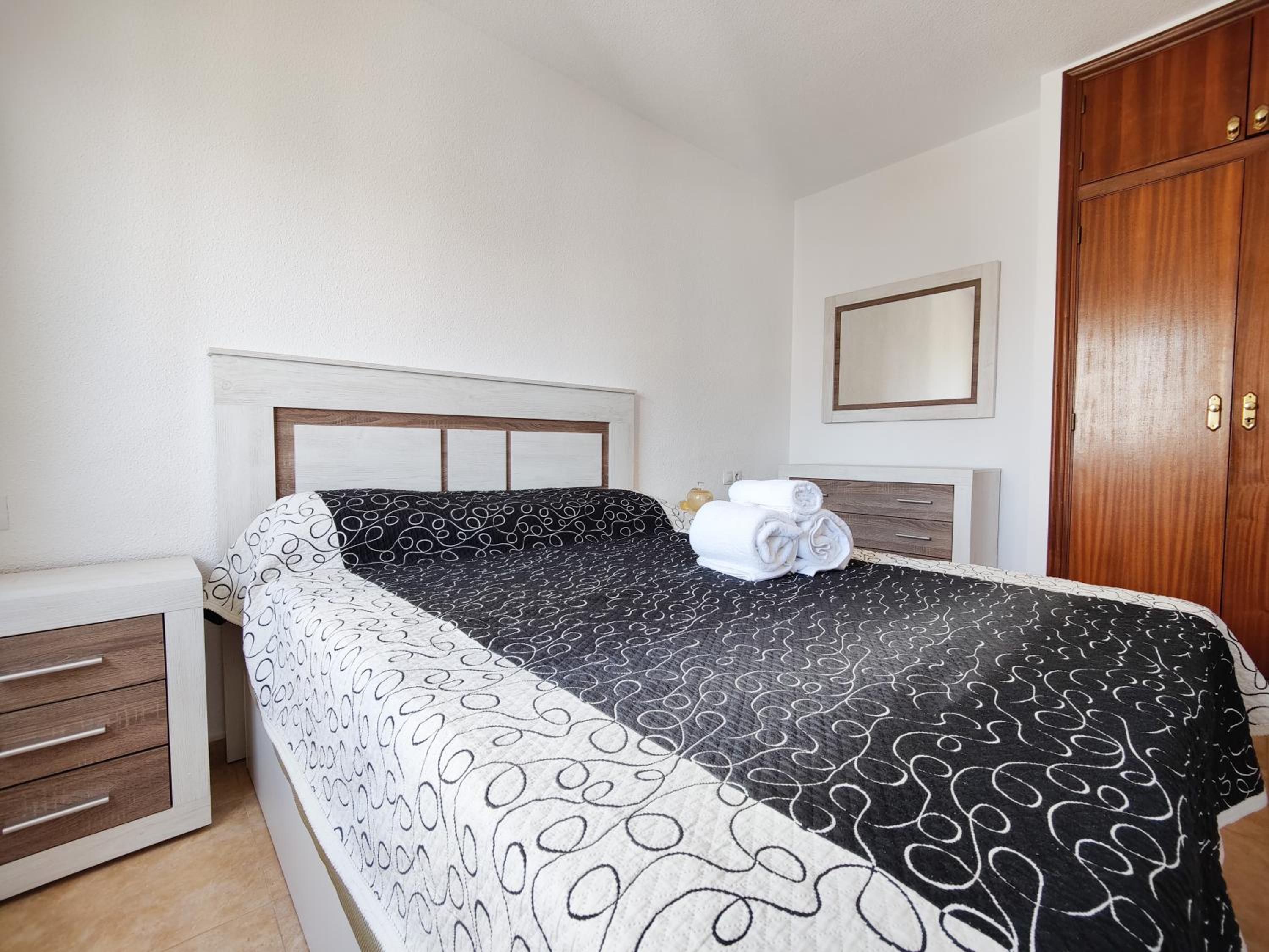 GERONA sea view apartments