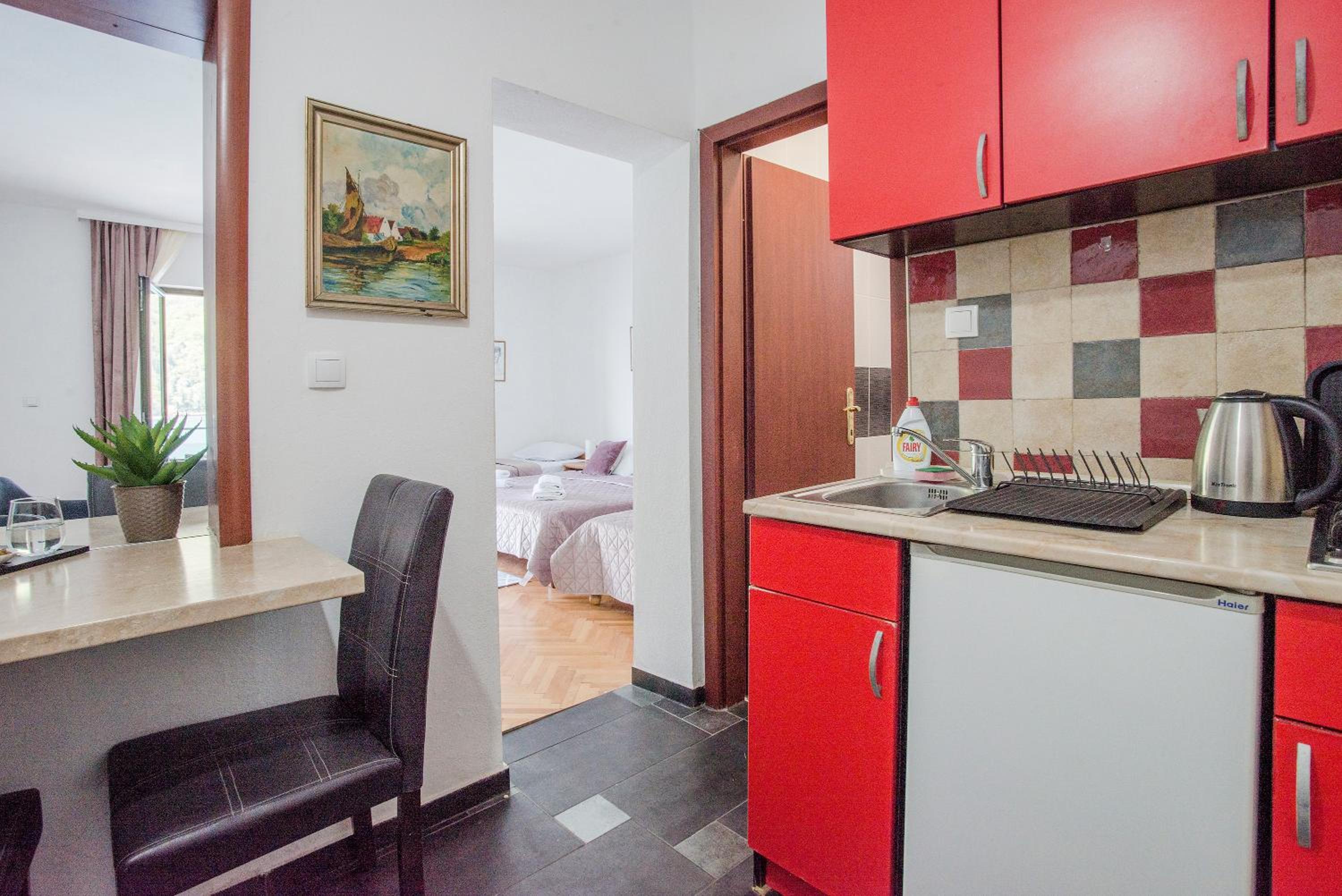 Apartments MaXhit