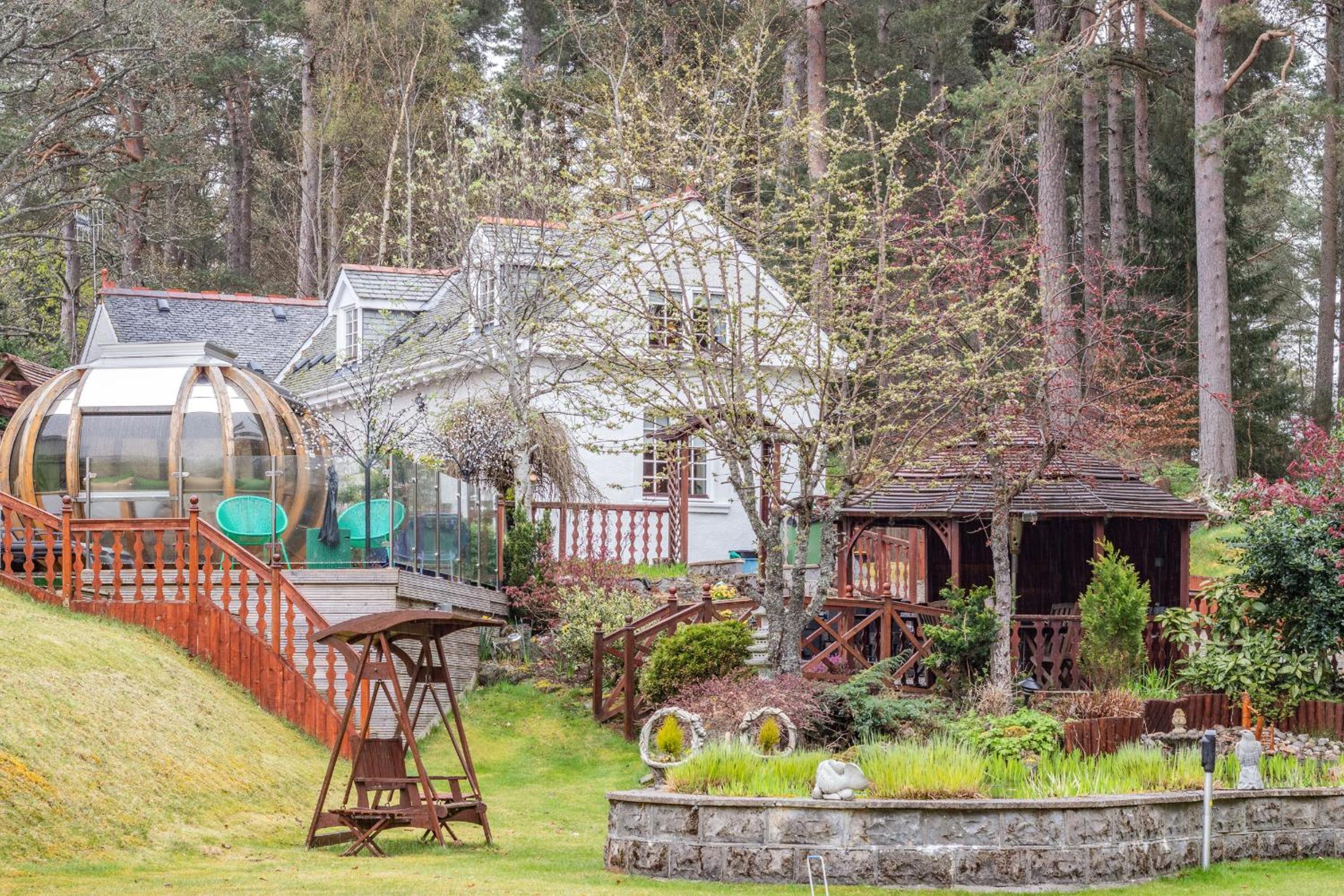 Dunstaffnage Cottage